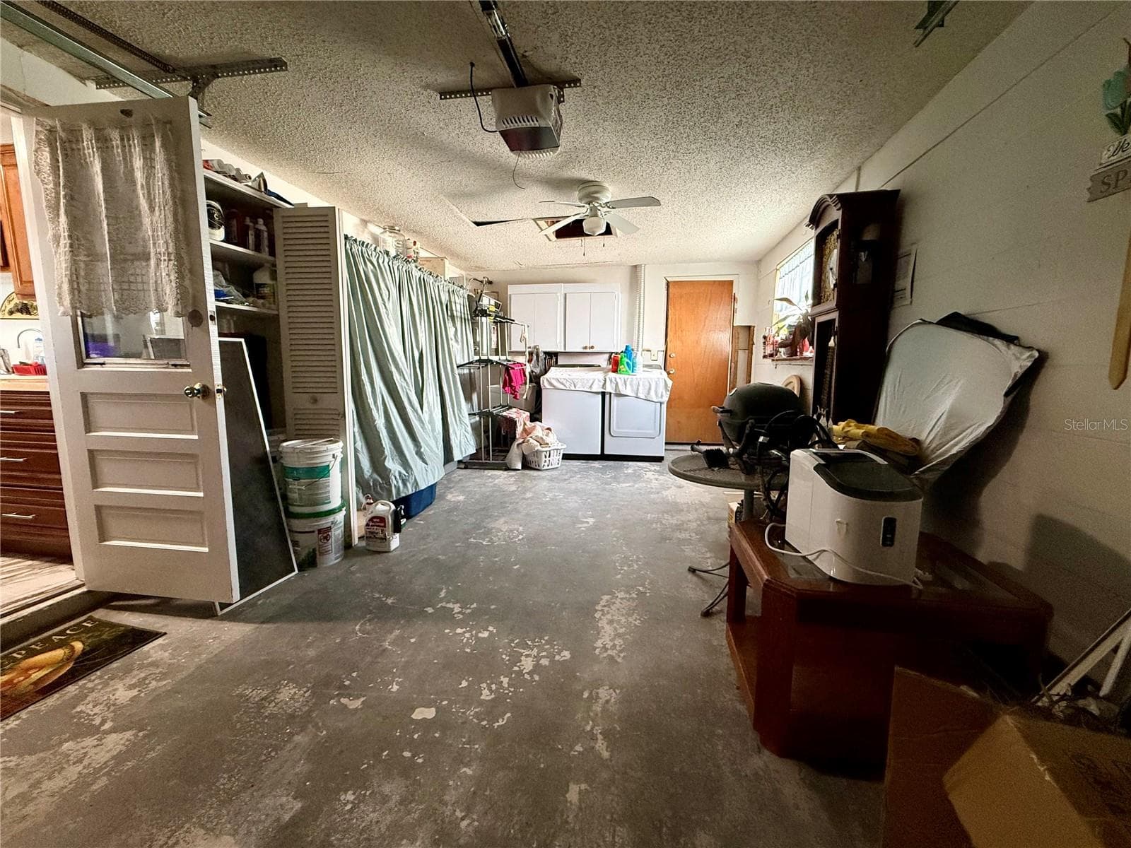 Attached garage with laundry hookups - 4926 FILNER ST, NEW PORT RICHEY