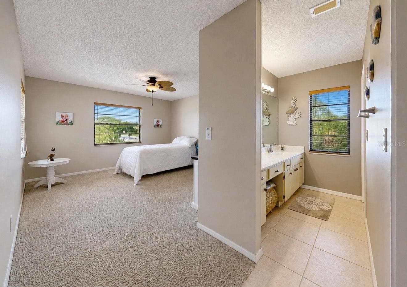 Half Duplex at 319 LINGER LN, SUN CITY CENTER, photo 14 of 27