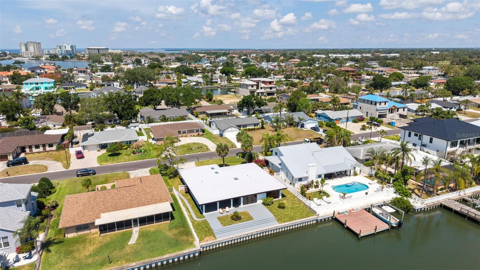 Single Family Residence at 3917 E EDEN ROC CIR, TAMPA, photo 20 of 55