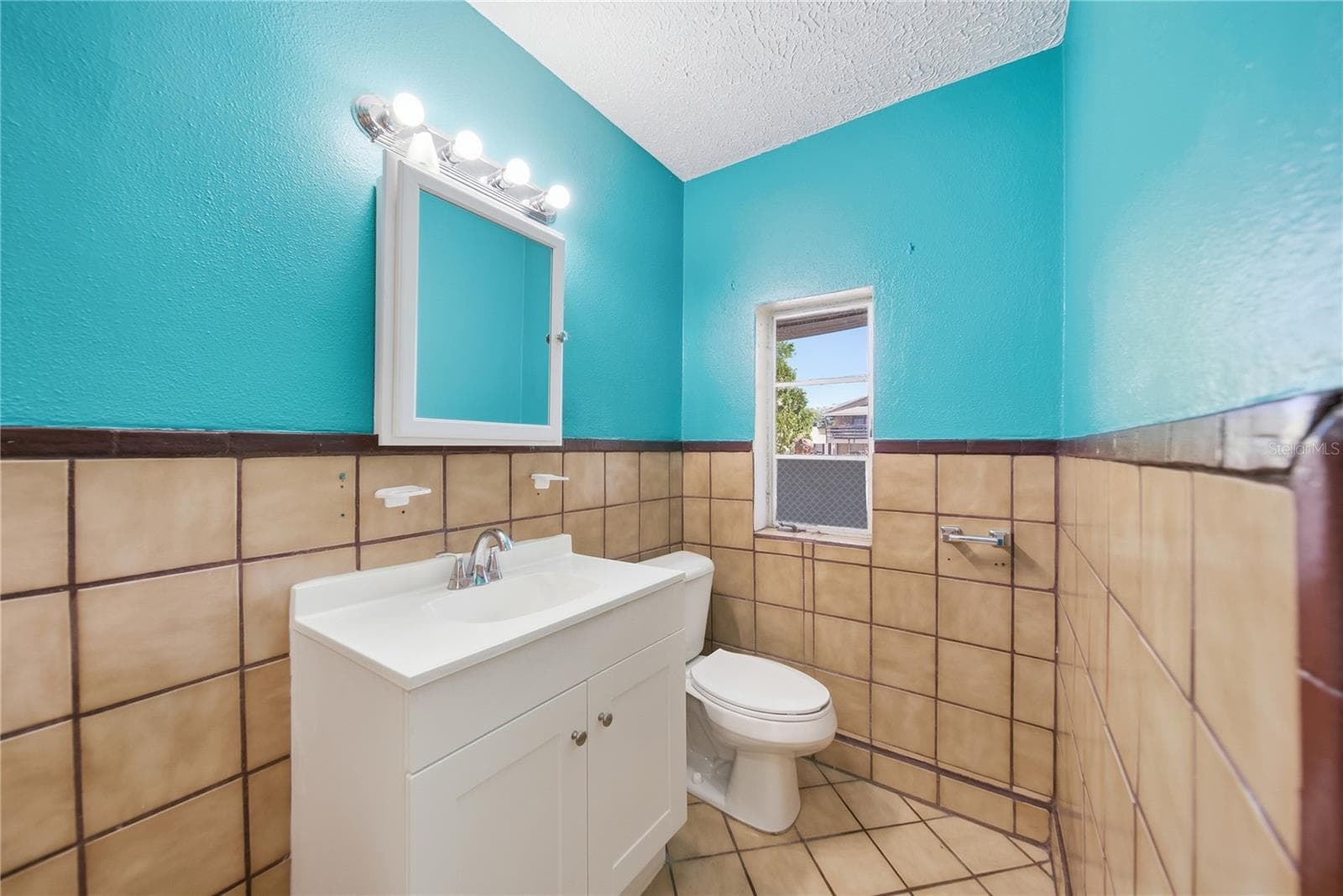 Duplex at 831 GRAND CENTRAL ST, CLEARWATER, photo 28 of 31