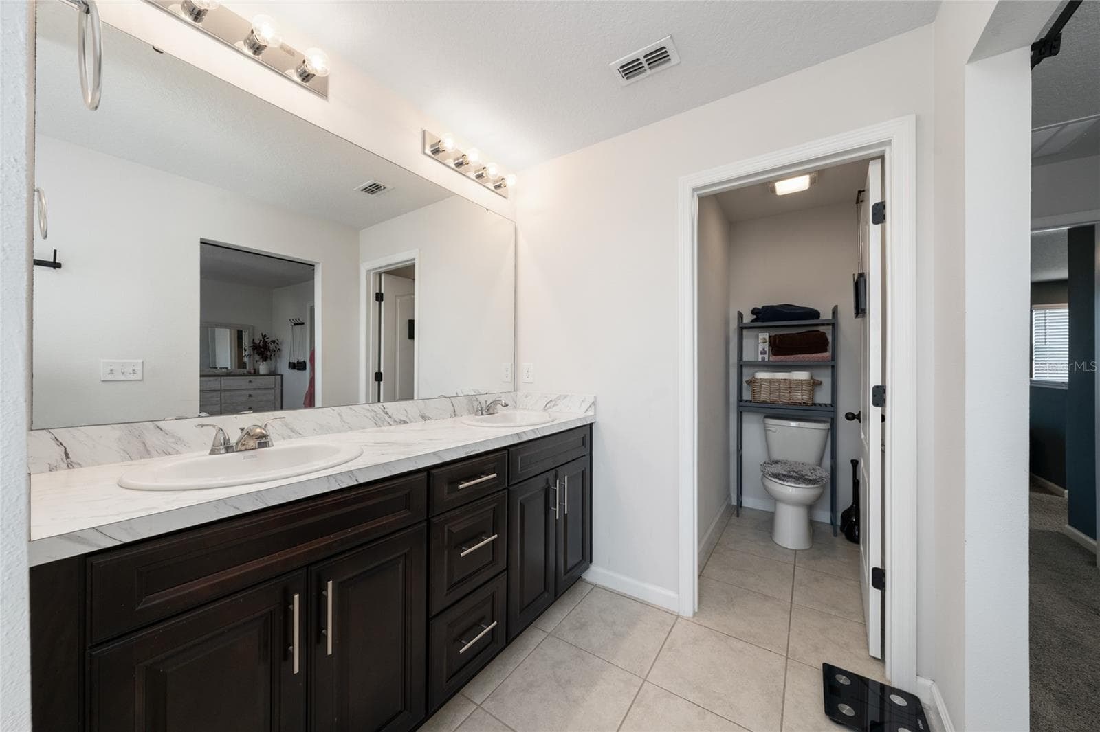 Single Family Residence at 339 LAKE SMART CIRCLE, WINTER HAVEN, photo 22 of 36