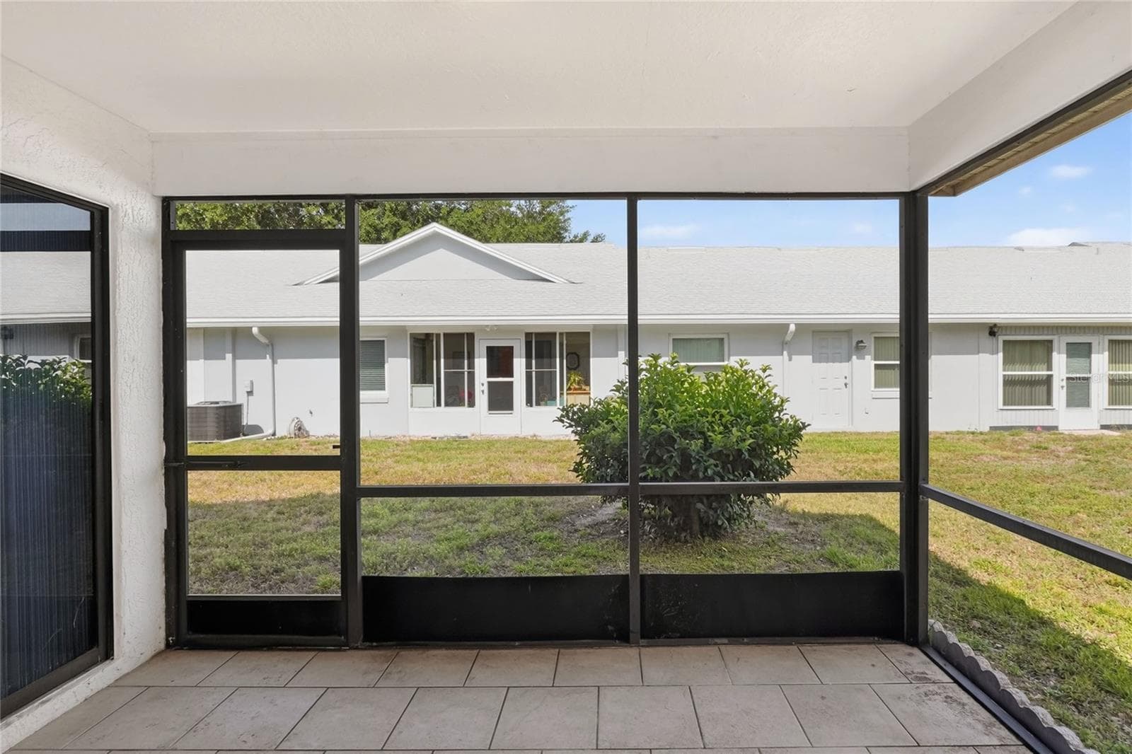 Single Family Residence at 6264 PEACOCK RUN, LAKELAND, photo 23 of 36