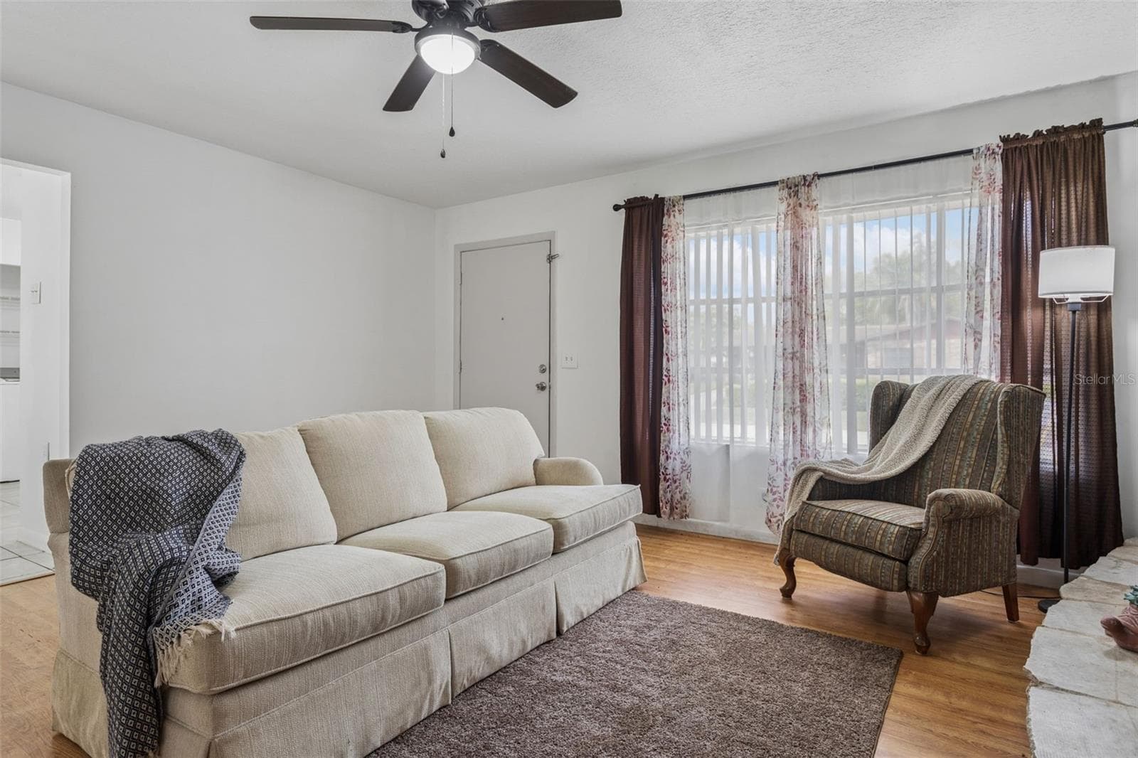 Single Family Residence at 8303 TEMPLE PARK DR, TAMPA, photo 11 of 25