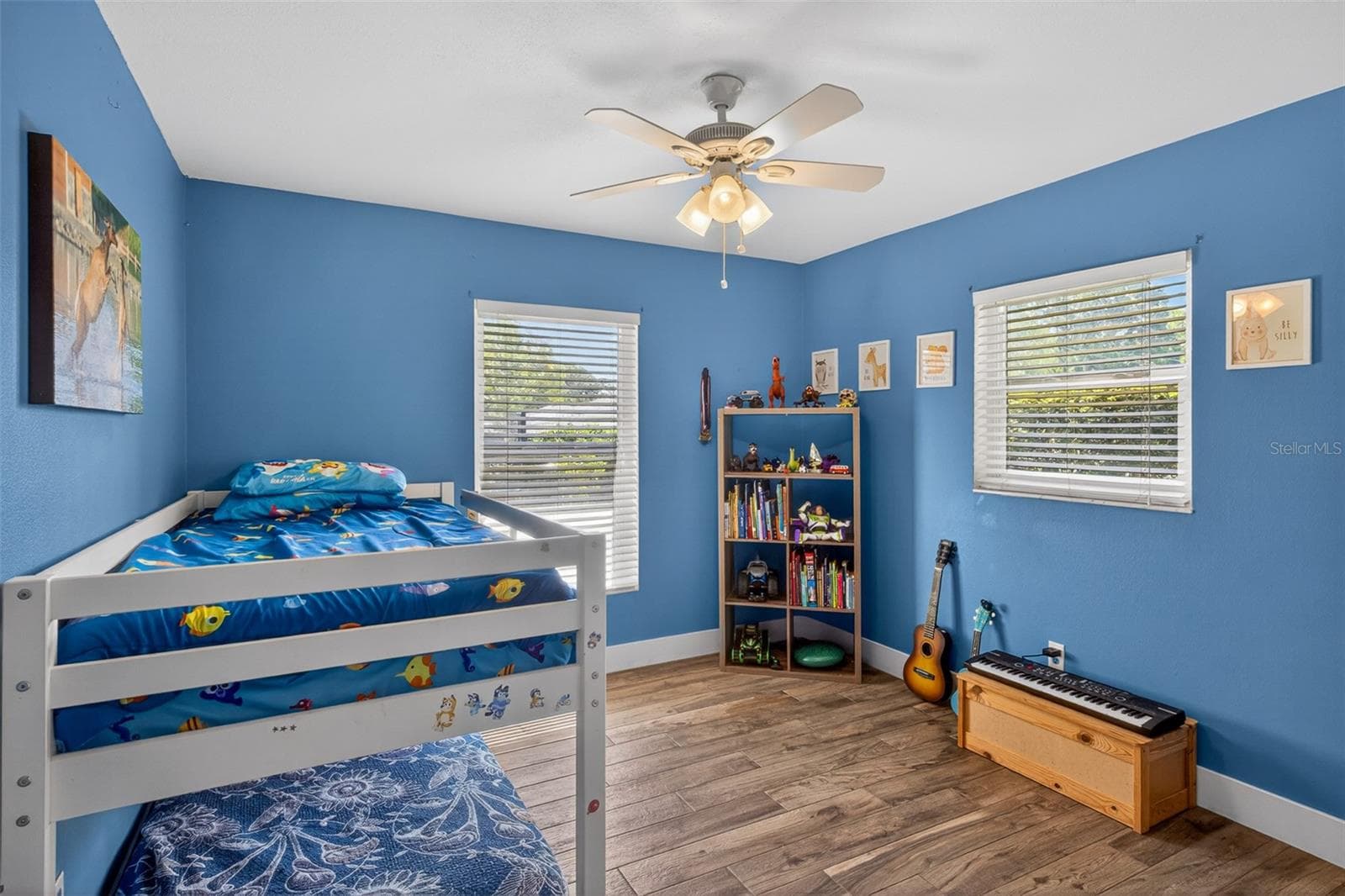 bed 3 - 2225 VISTA PALM DR, EDGEWATER