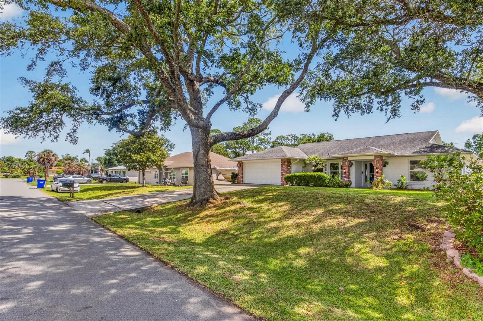 Single Family Residence at 2225 VISTA PALM DR, EDGEWATER, photo 51 of 59