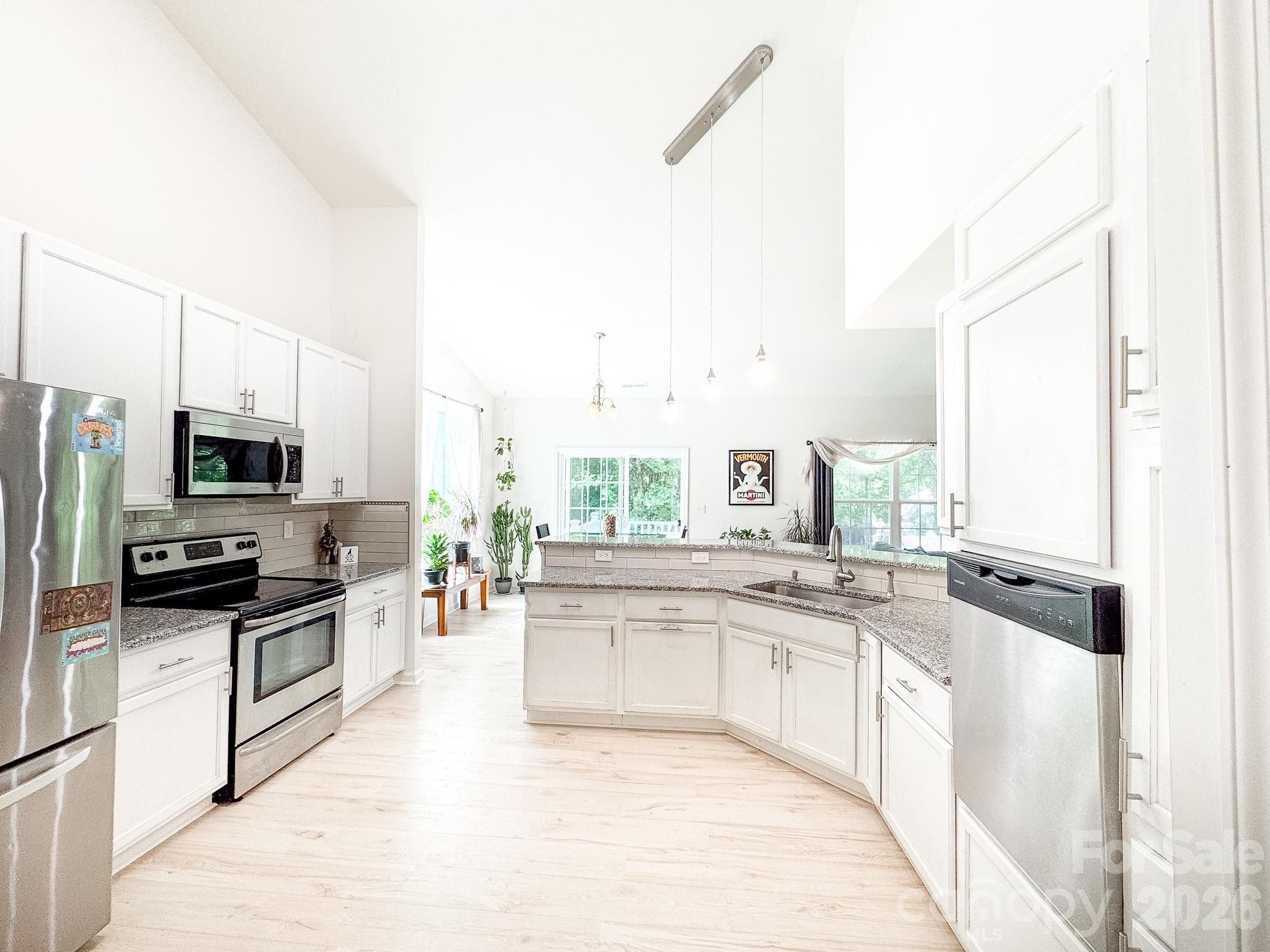Kitchen - 6117 Robert Street, Huntersville