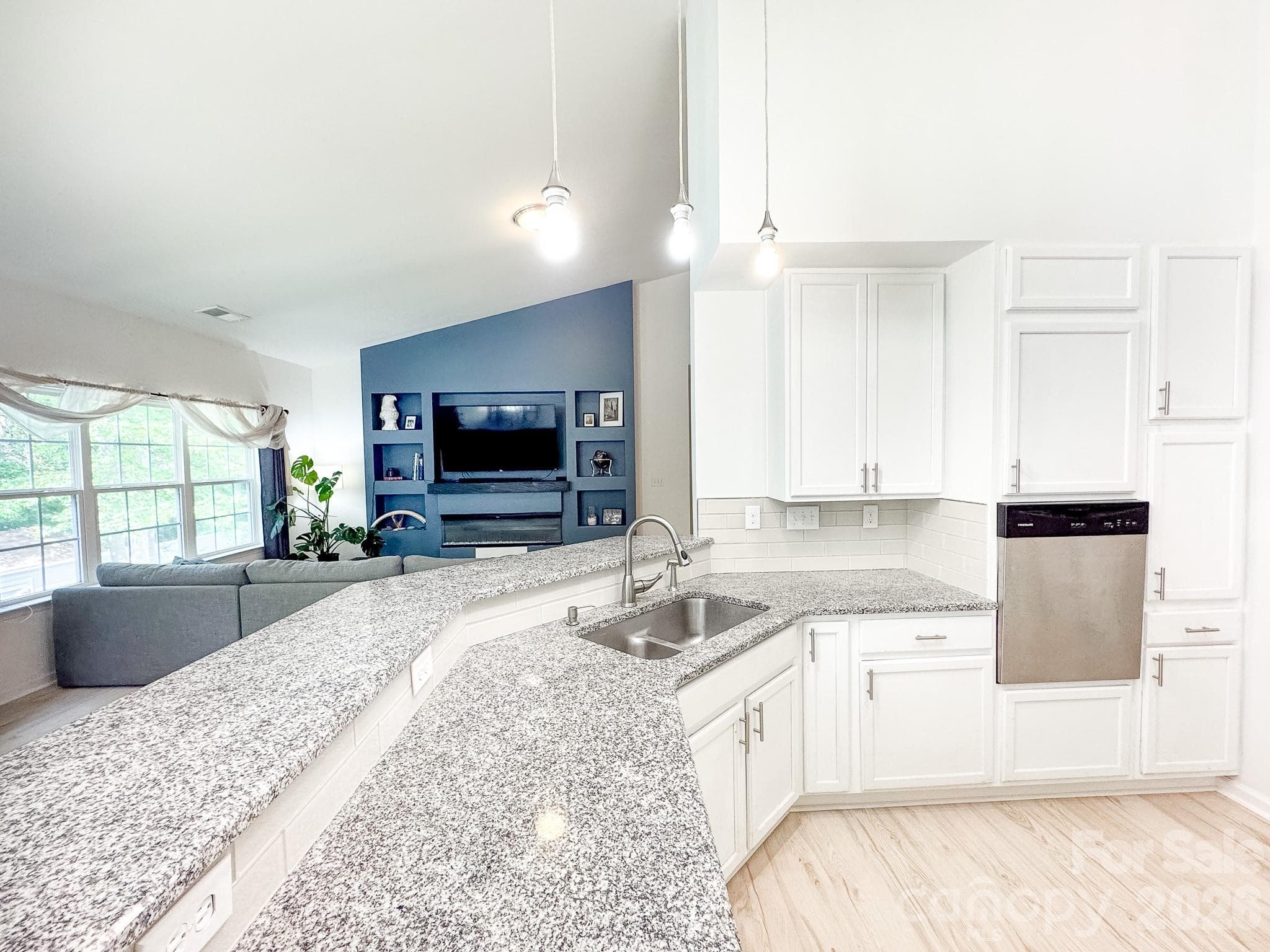 Kitchen - 6117 Robert Street, Huntersville