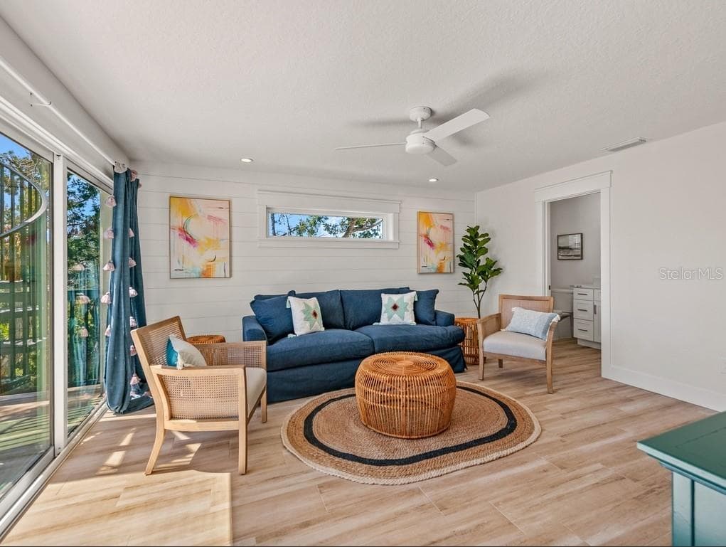 Single Family Residence at 204 COOLIDGE DR, SARASOTA, photo 14 of 90