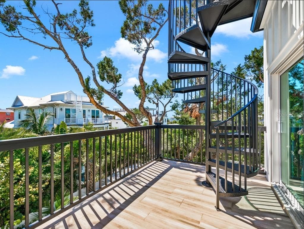 Single Family Residence at 204 COOLIDGE DR, SARASOTA, photo 50 of 90