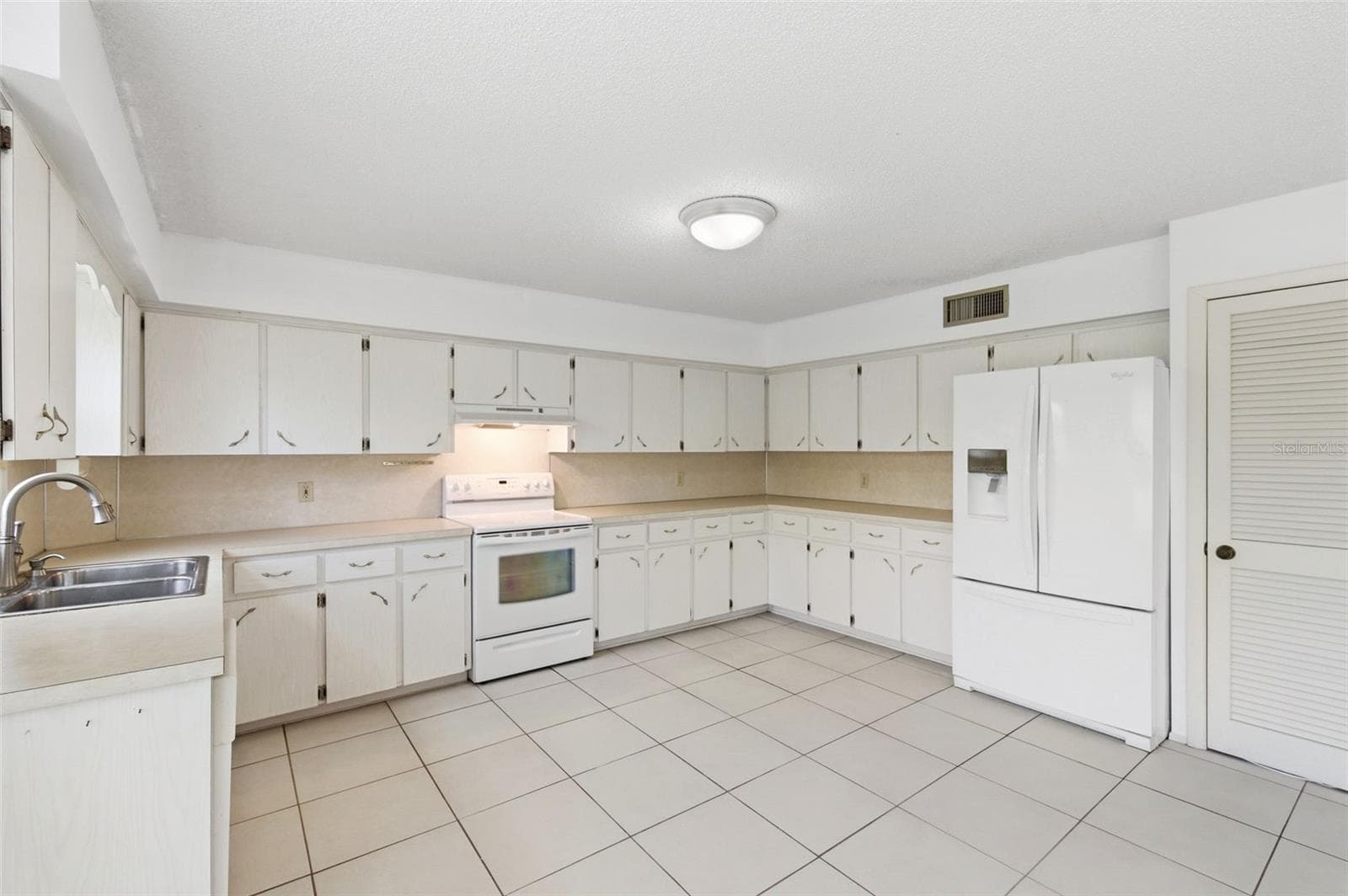Condominium at 2170 AMERICUS BLVD S #58, CLEARWATER, photo 20 of 62