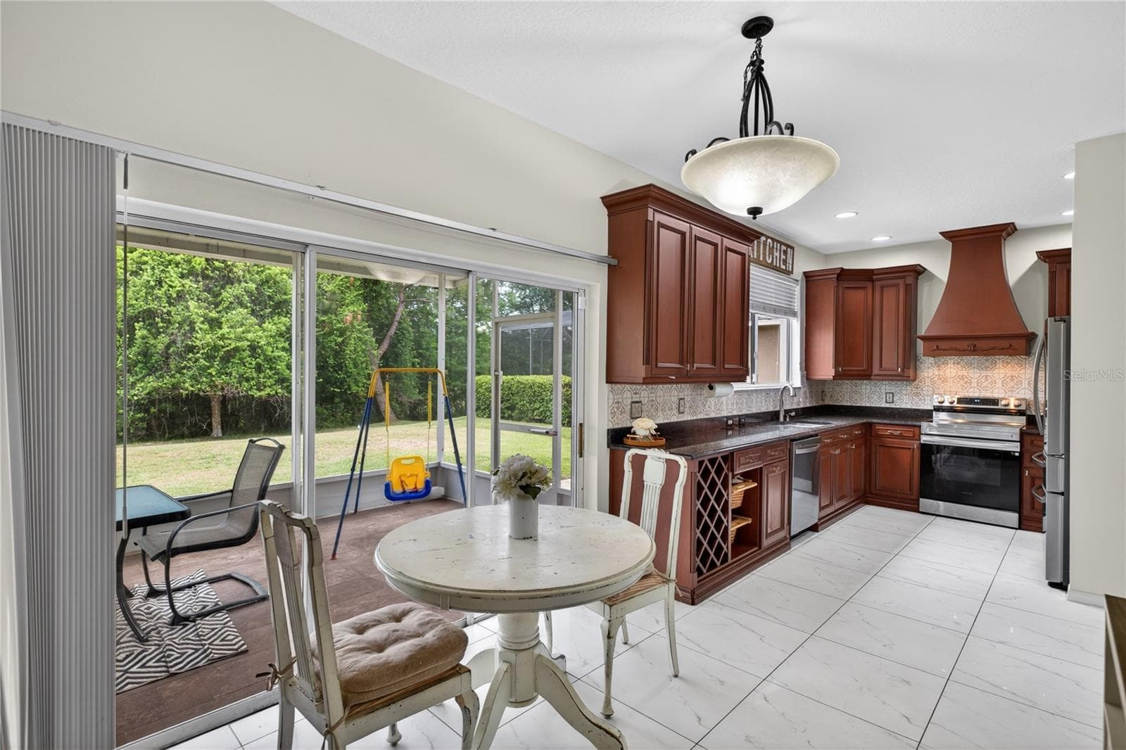 Single Family Residence at 14903 YORKSHIRE RUN DR, ORLANDO, photo 10 of 37