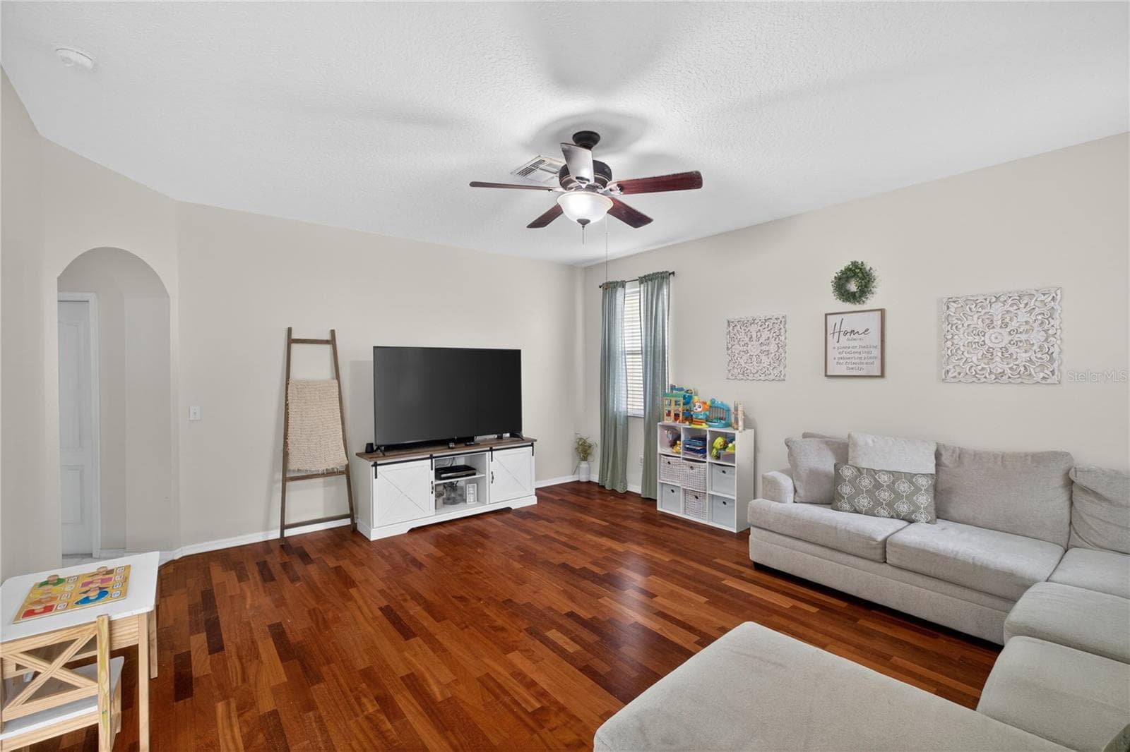 Single Family Residence at 14903 YORKSHIRE RUN DR, ORLANDO, photo 13 of 37