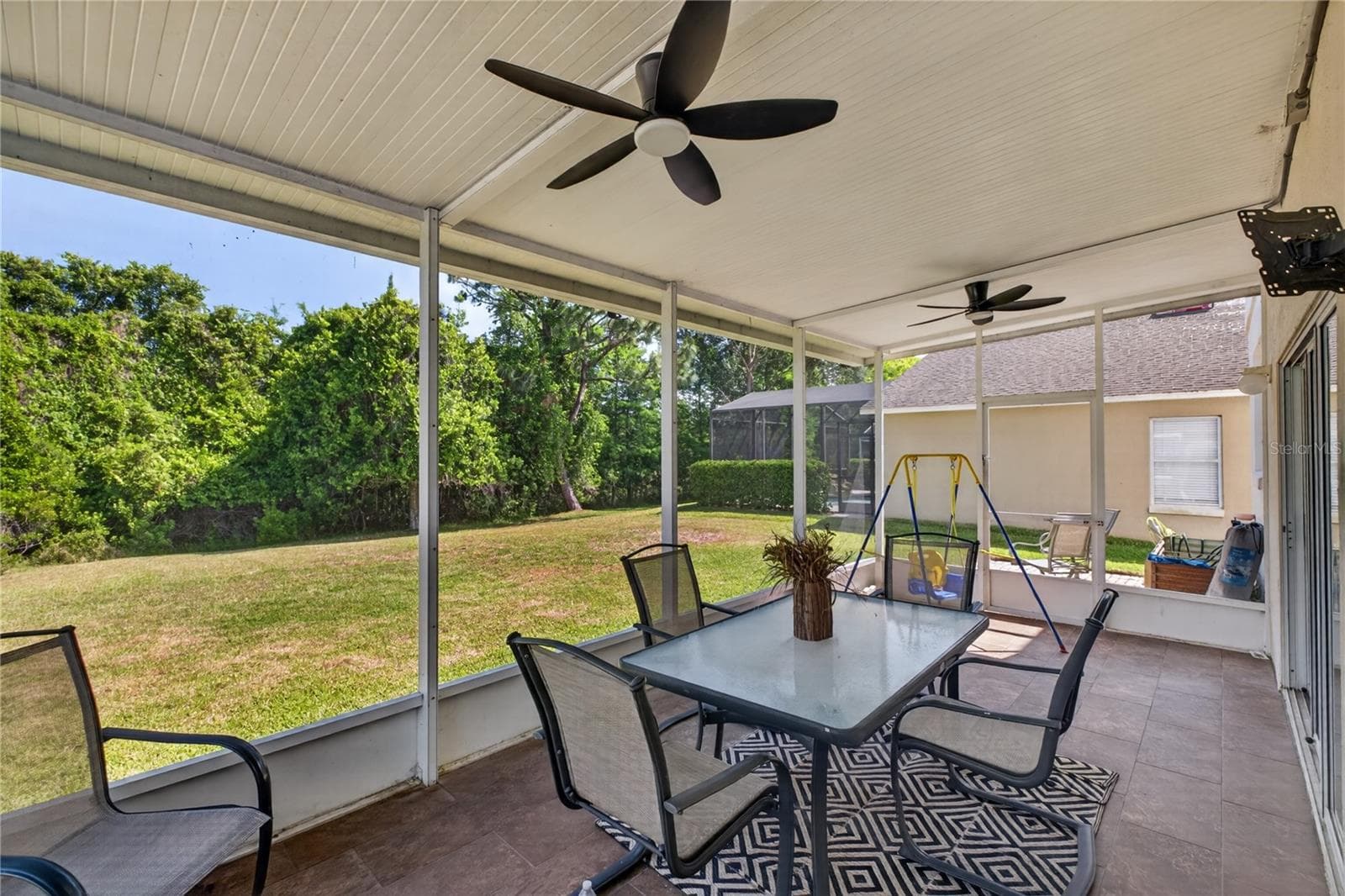 Single Family Residence at 14903 YORKSHIRE RUN DR, ORLANDO, photo 25 of 37