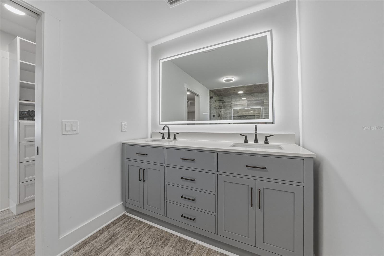 Single Family Residence at 4201 37TH ST S, ST PETERSBURG, photo 27 of 70