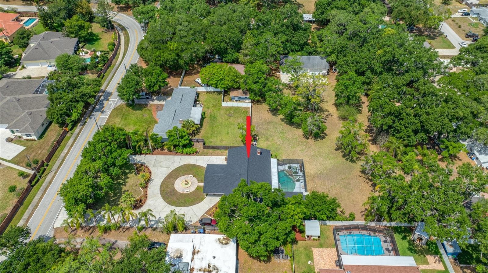 Single Family Residence at 15314 LAKE MAGDALENE BLVD, TAMPA, photo 6 of 88