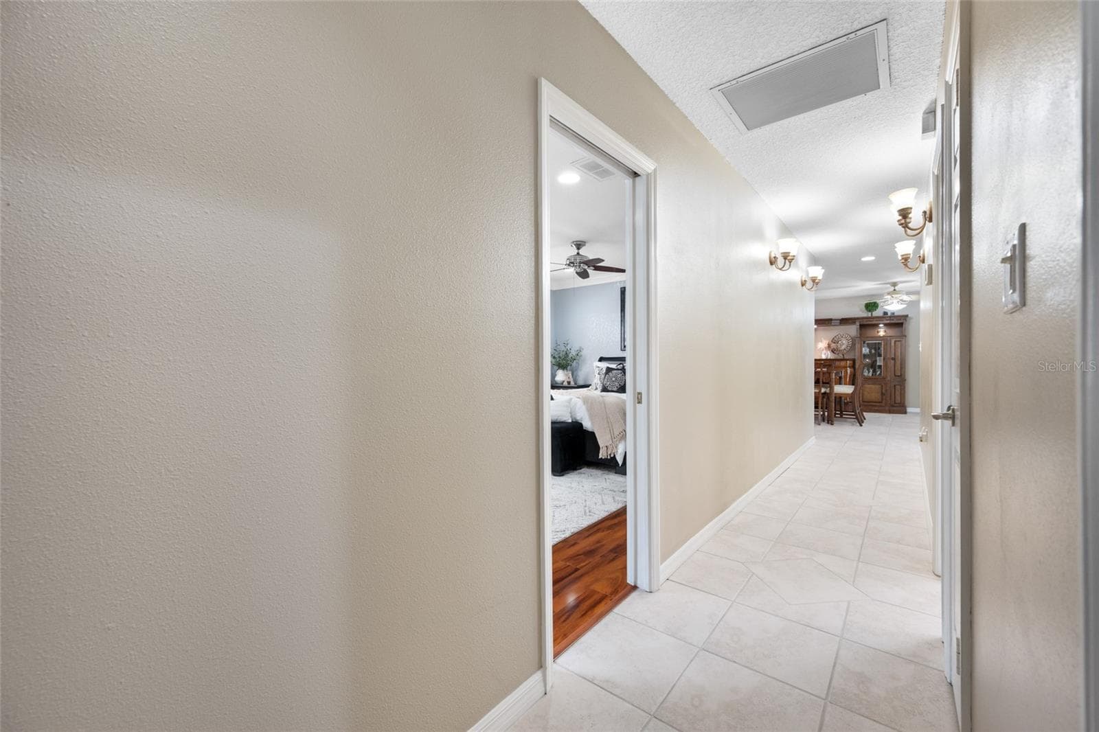 Single Family Residence at 15314 LAKE MAGDALENE BLVD, TAMPA, photo 50 of 88
