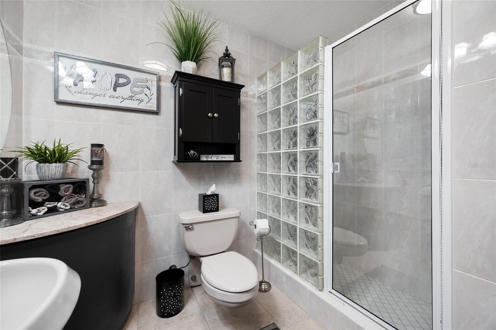 Bathroom 2 - 15314 LAKE MAGDALENE BLVD, TAMPA