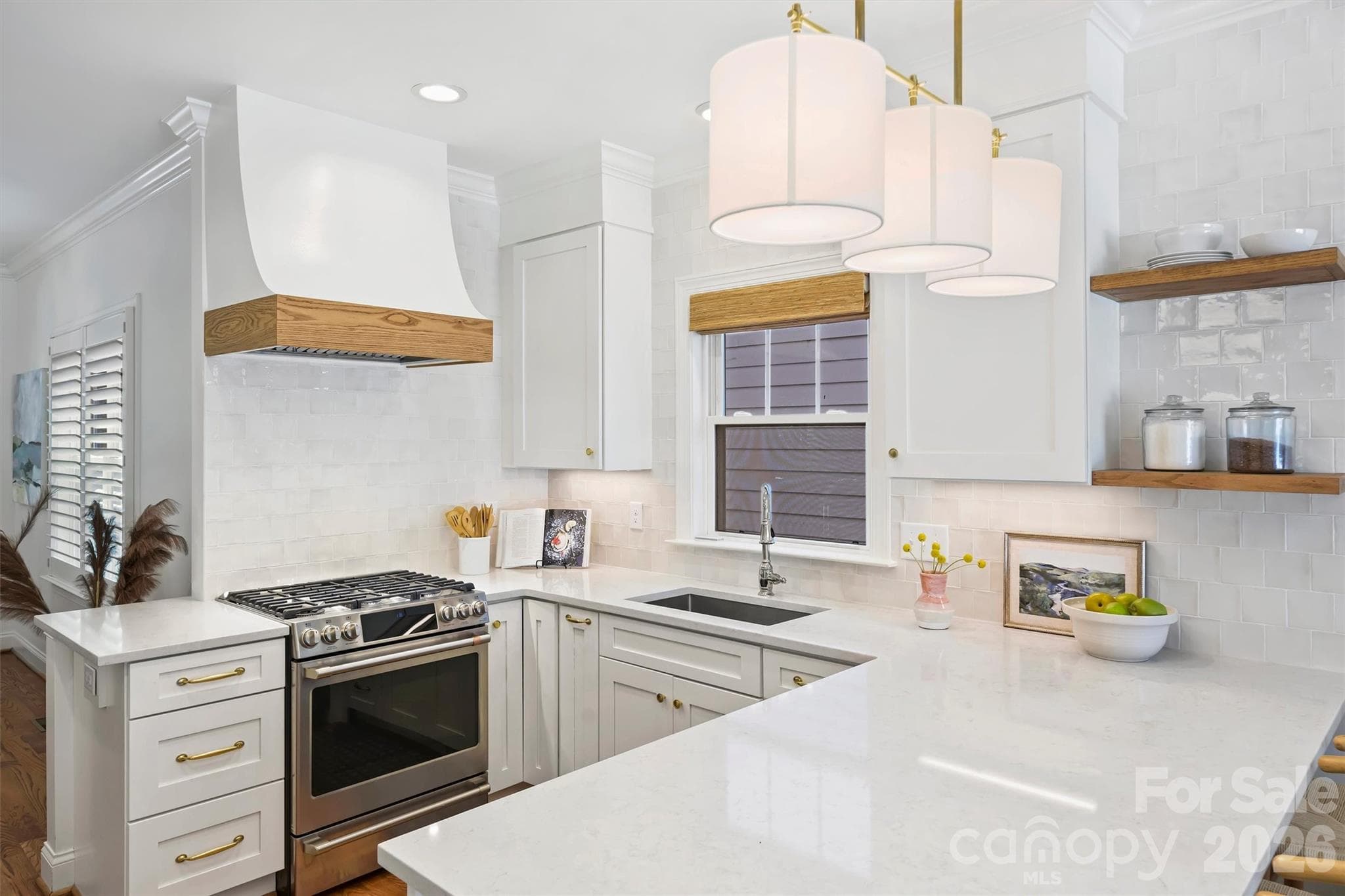 Single Family Residence at Charlotte, photo 5 of 39