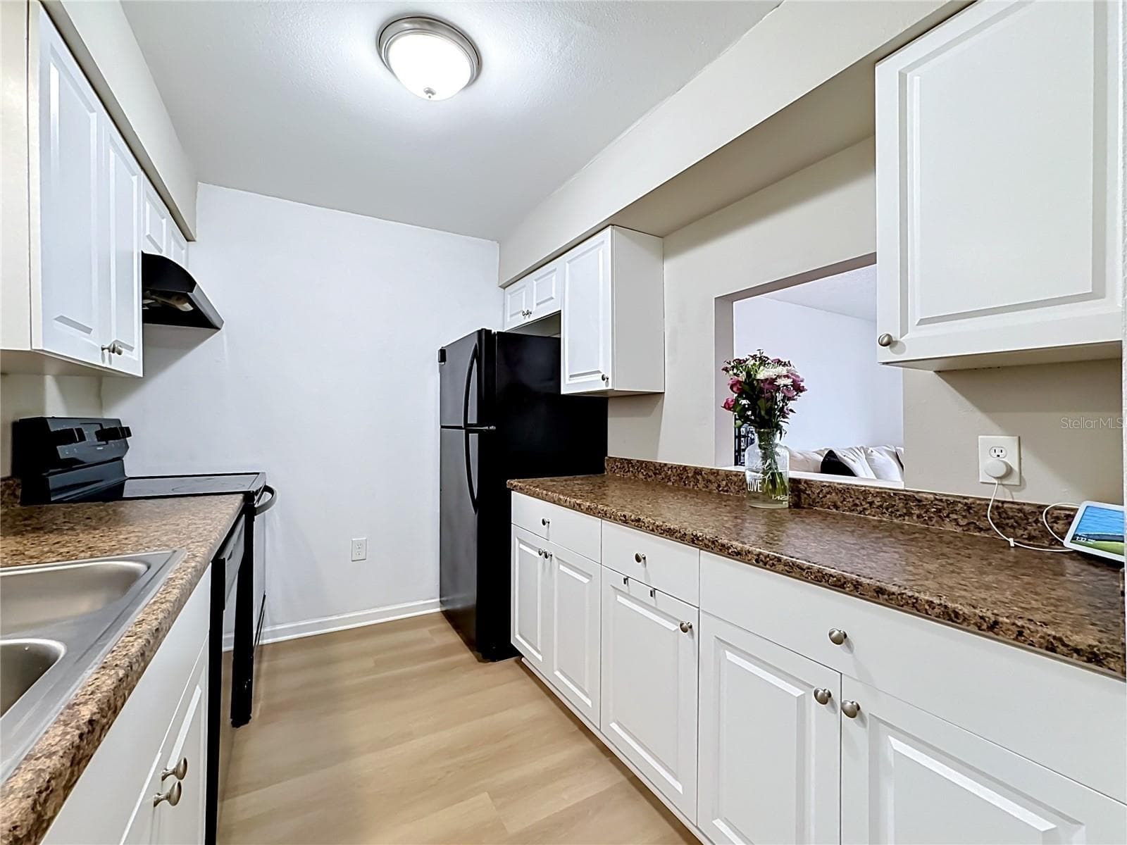 Condominium at 5507 FOUNTAIN LAKE CIR #B206, BRADENTON, photo 13 of 33
