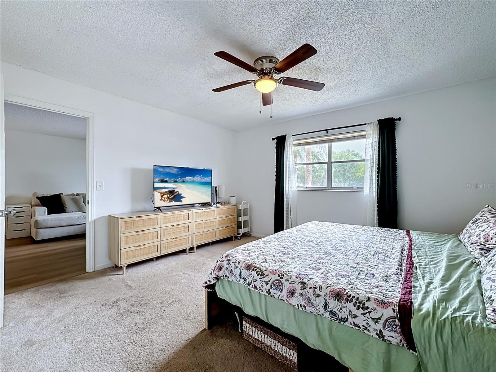 Condominium at 5507 FOUNTAIN LAKE CIR #B206, BRADENTON, photo 17 of 33