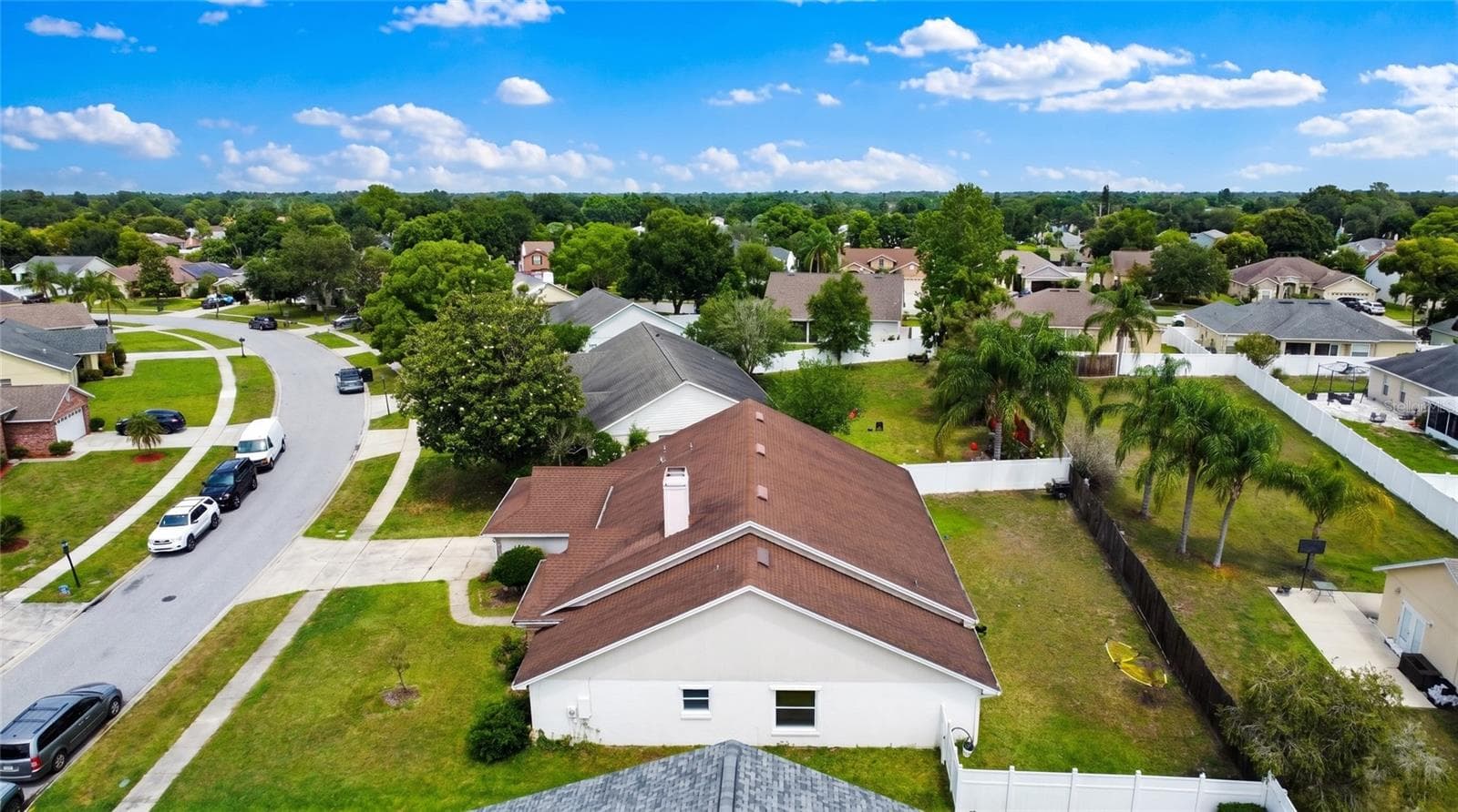 Single Family Residence at 2003 TIPTREE CIR, ORLANDO, photo 7 of 33
