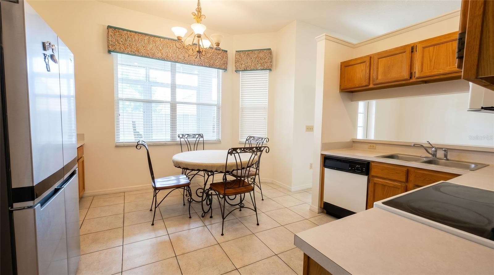 Single Family Residence at 2003 TIPTREE CIR, ORLANDO, photo 14 of 33