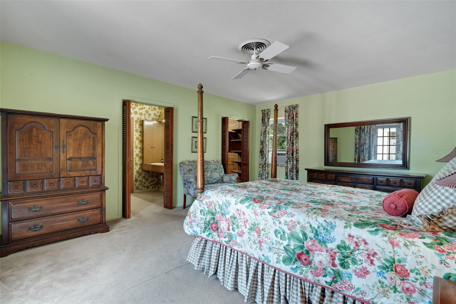 Single Family Residence at 4200 CLEVELAND HEIGHTS BLVD, LAKELAND, photo 17 of 50