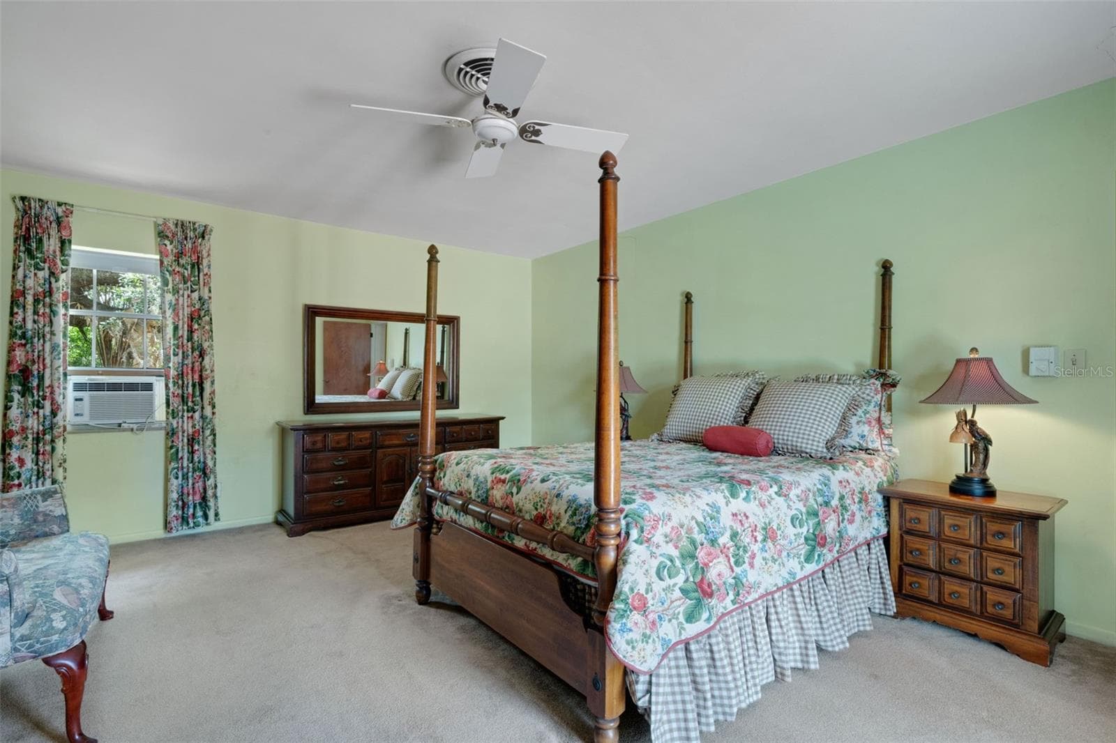 Single Family Residence at 4200 CLEVELAND HEIGHTS BLVD, LAKELAND, photo 18 of 50