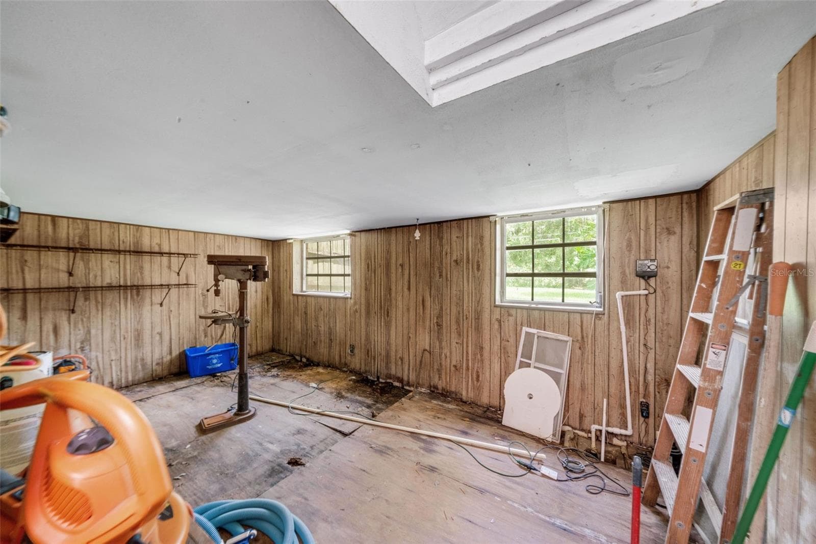 Single Family Residence at 4200 CLEVELAND HEIGHTS BLVD, LAKELAND, photo 38 of 50