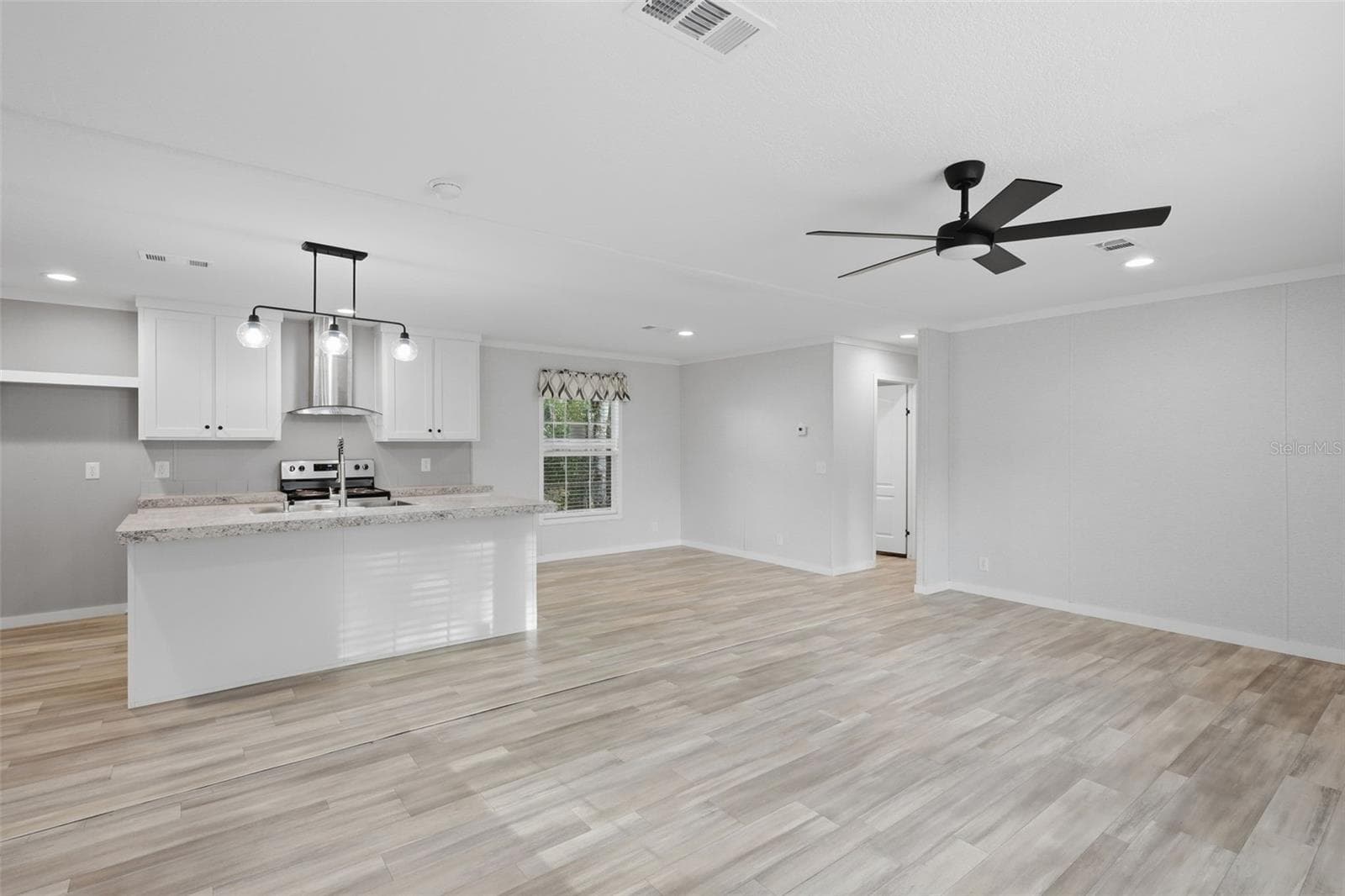 Manufactured Home at 781 BAYOU DR, CASSELBERRY, photo 20 of 26