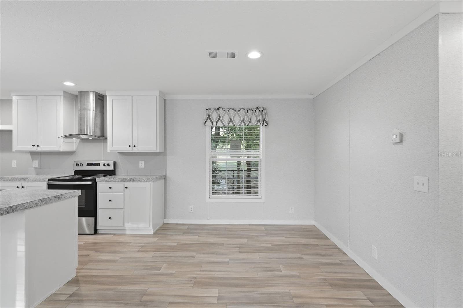 Manufactured Home at 781 BAYOU DR, CASSELBERRY, photo 22 of 26