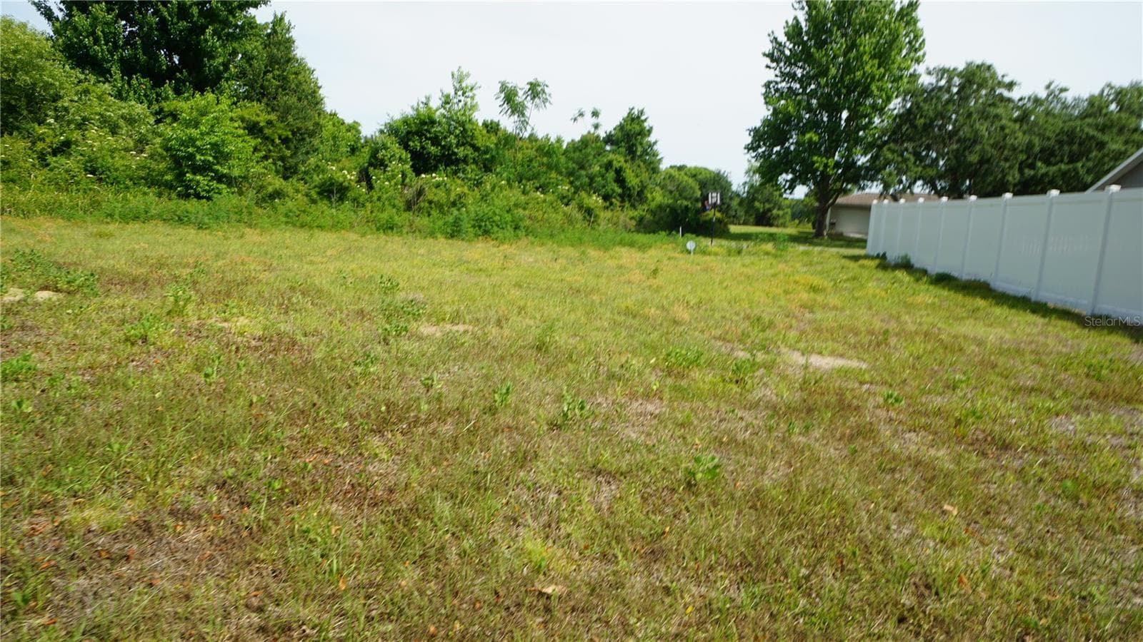 Land at MARILYN AVE, HOWEY IN THE HILLS, photo 3 of 27