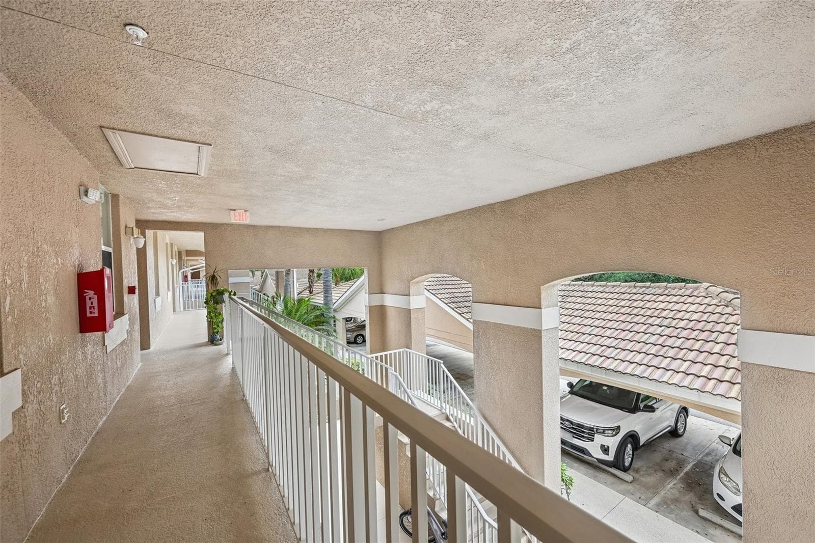 Condominium at 1003 FAIRWAYCOVE LN #201, BRADENTON, photo 7 of 68