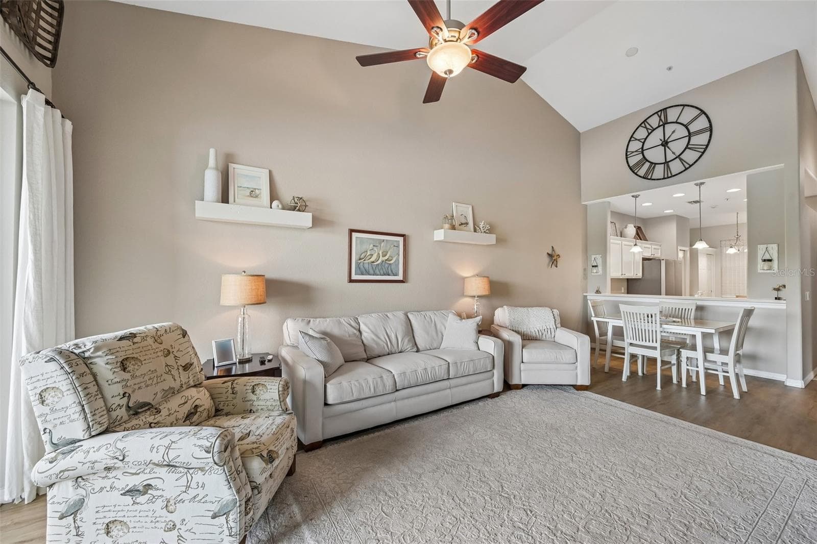 GREAT ROOM - 1003 FAIRWAYCOVE LN #201, BRADENTON