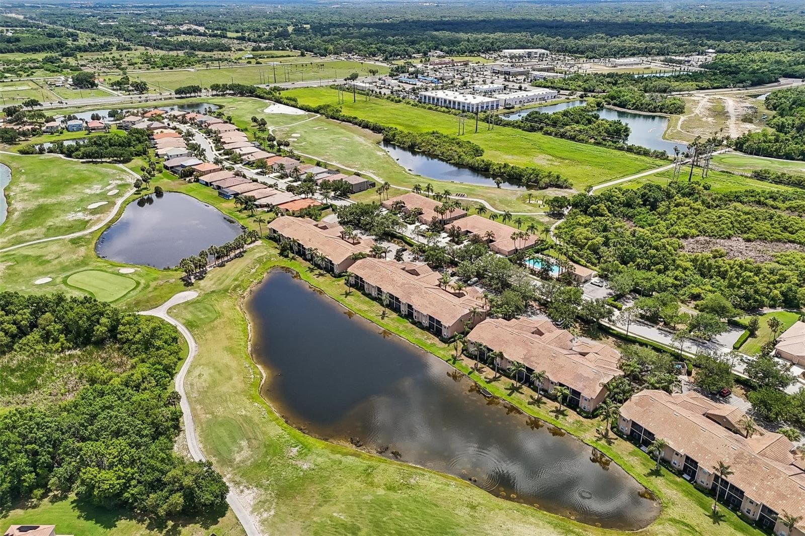 Condominium at 1003 FAIRWAYCOVE LN #201, BRADENTON, photo 58 of 68