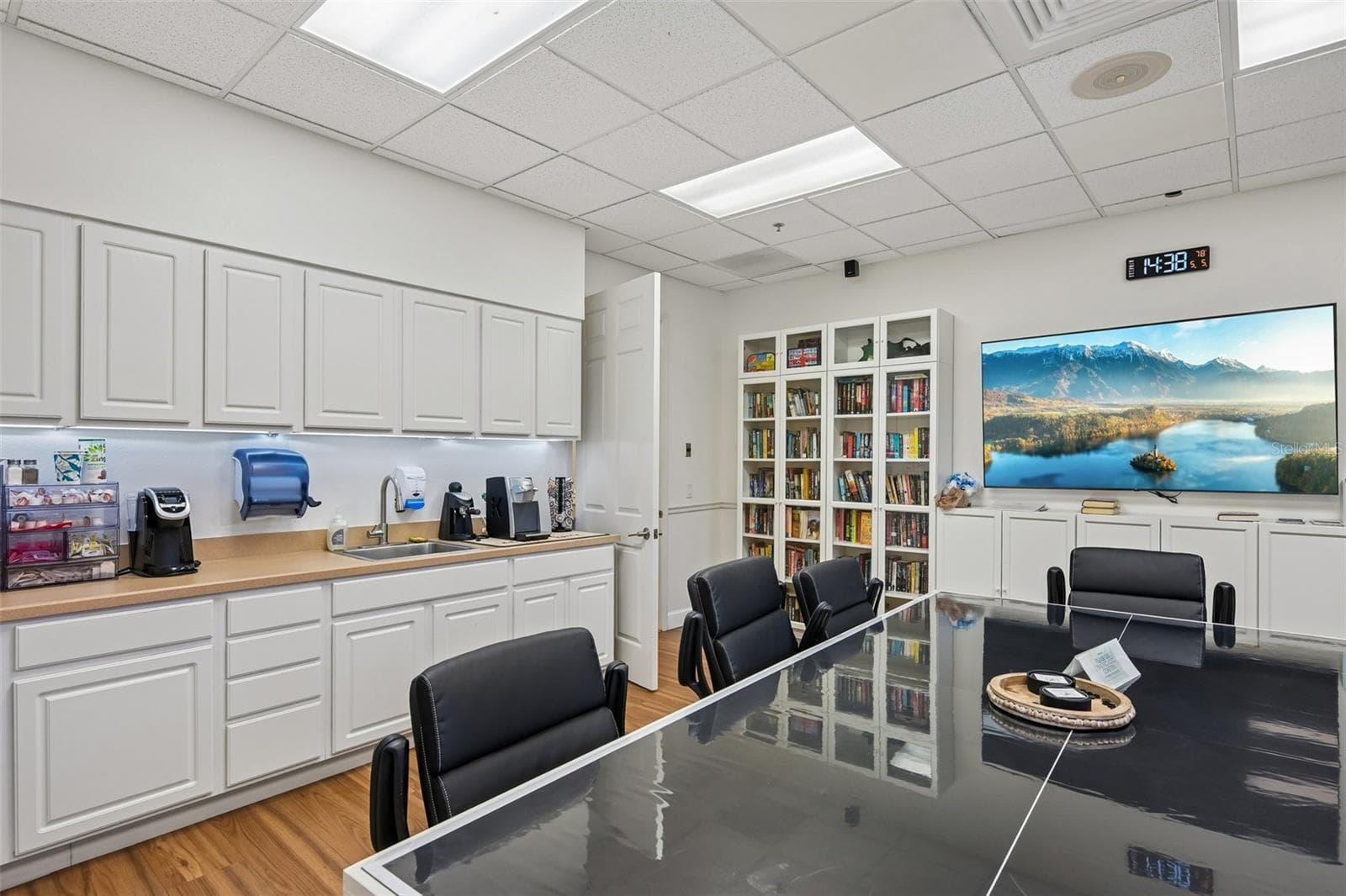 Condominium at 1003 FAIRWAYCOVE LN #201, BRADENTON, photo 62 of 68