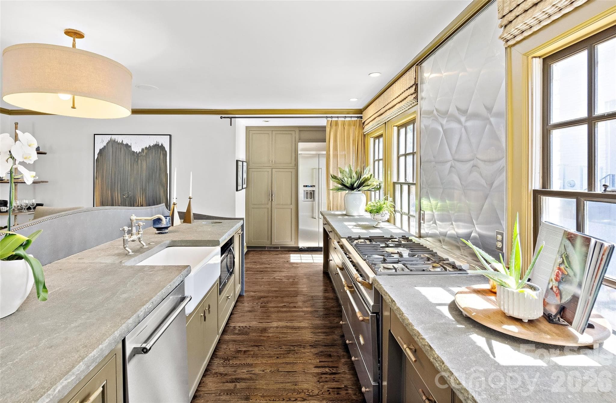 Kitchen - 208 Wales Avenue, Charlotte