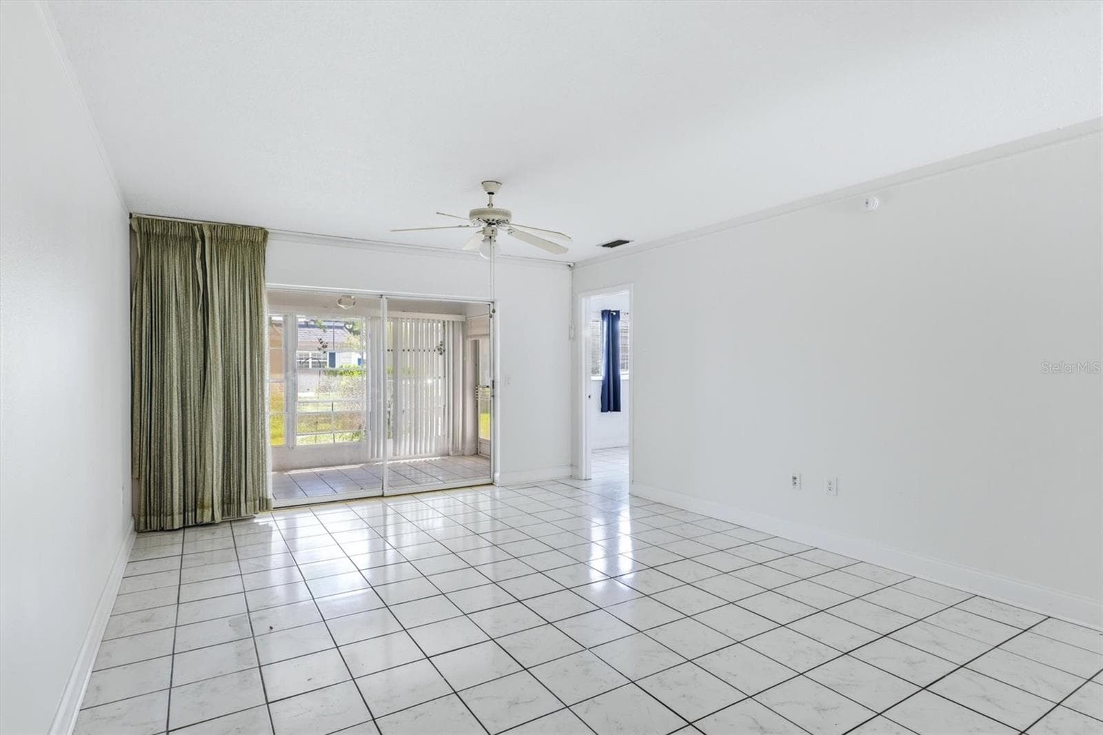 Condominium at 9914 SEBASTIAN CT, BRADENTON, photo 10 of 60