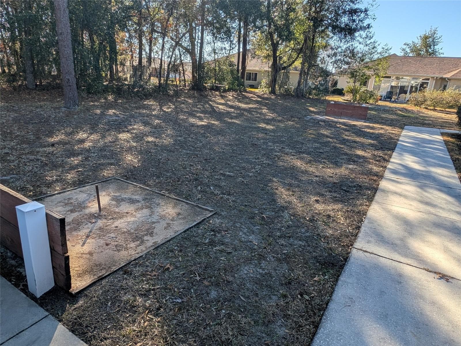 Horseshoe pit - 9573 SW 53RD CIR, OCALA