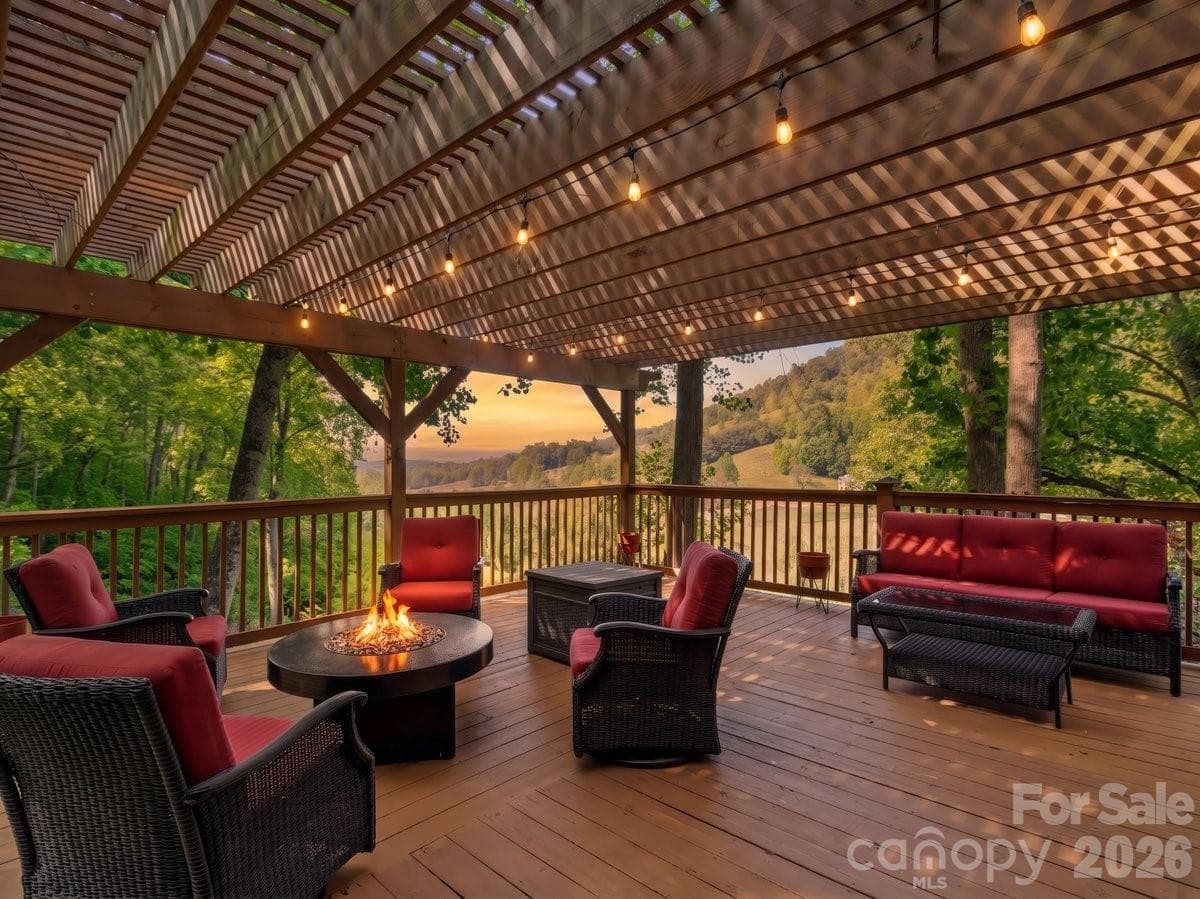 Single Family Residence at Mars Hill, photo 2 of 48
