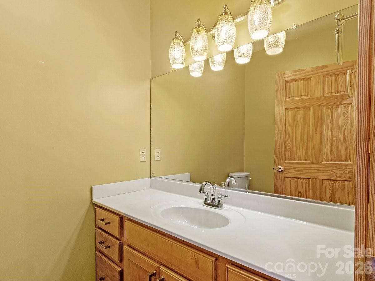 Main level 1/2 bath - Mars Hill