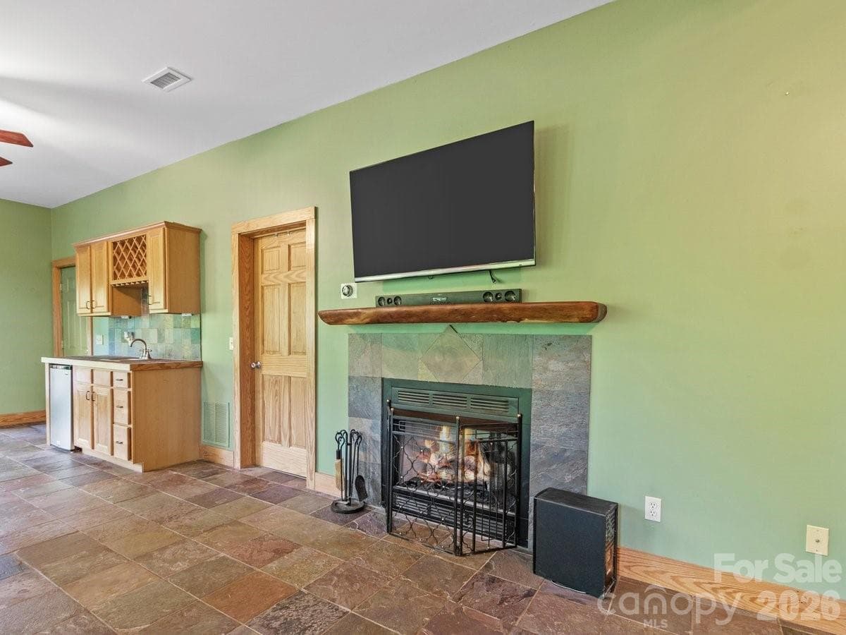 Single Family Residence at Mars Hill, photo 39 of 48