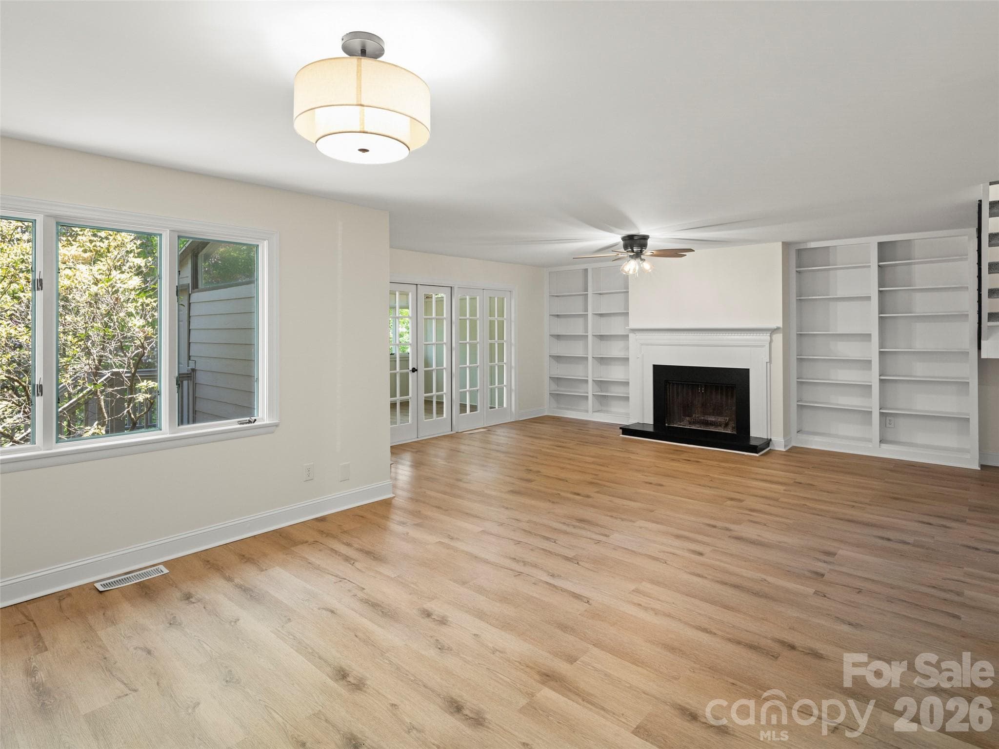 Condominium at 203 Crowfields Drive, Asheville, photo 3 of 34
