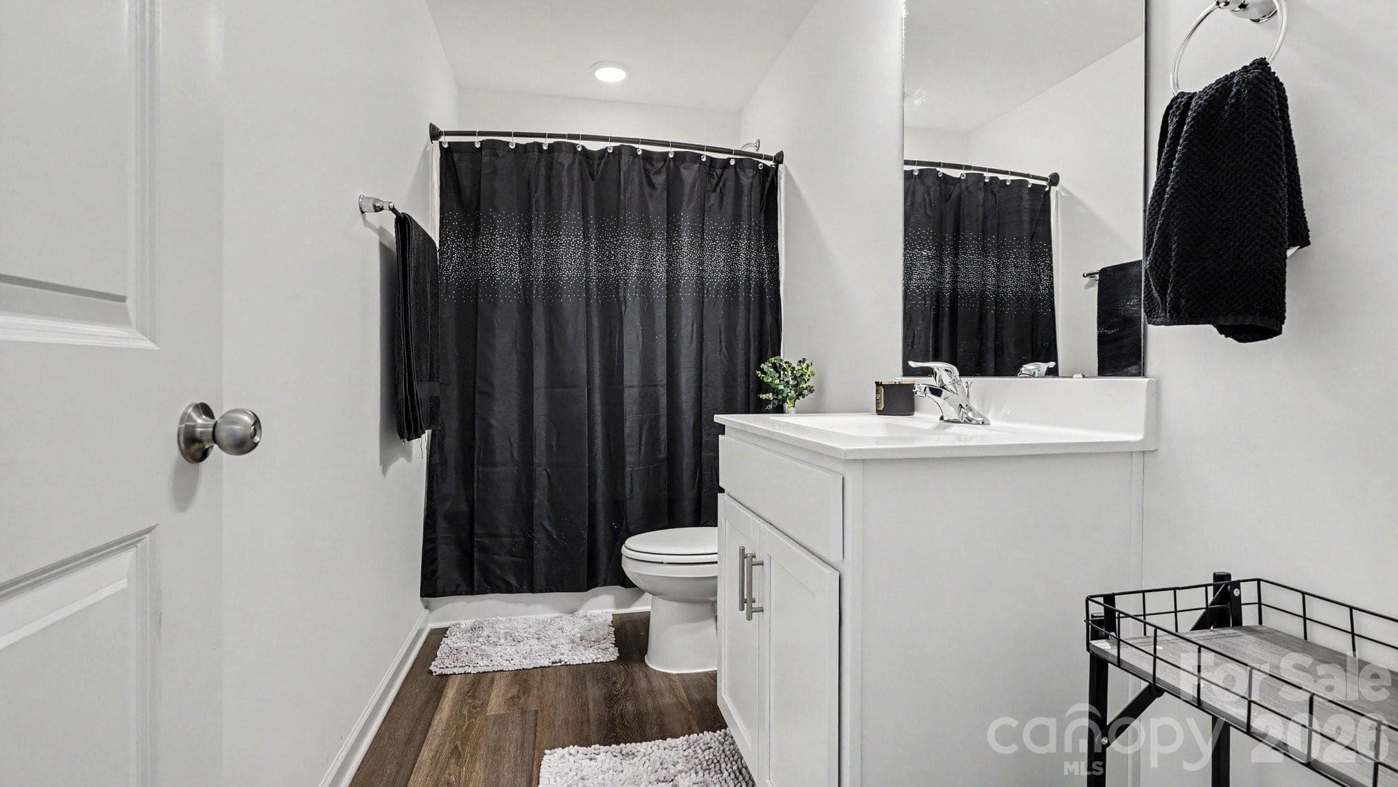 Single Family Residence at 178 Wickham Court, Clemmons, photo 26 of 32
