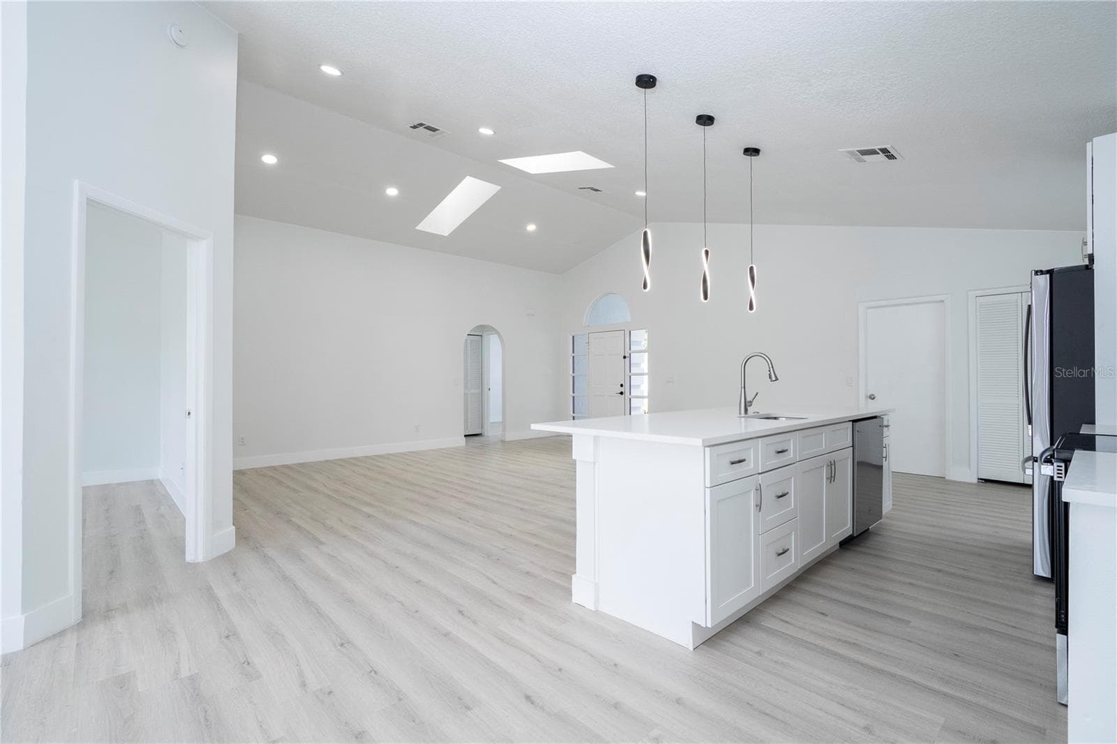 Single Family Residence at 2218 NEWT ST, ORLANDO, photo 11 of 50