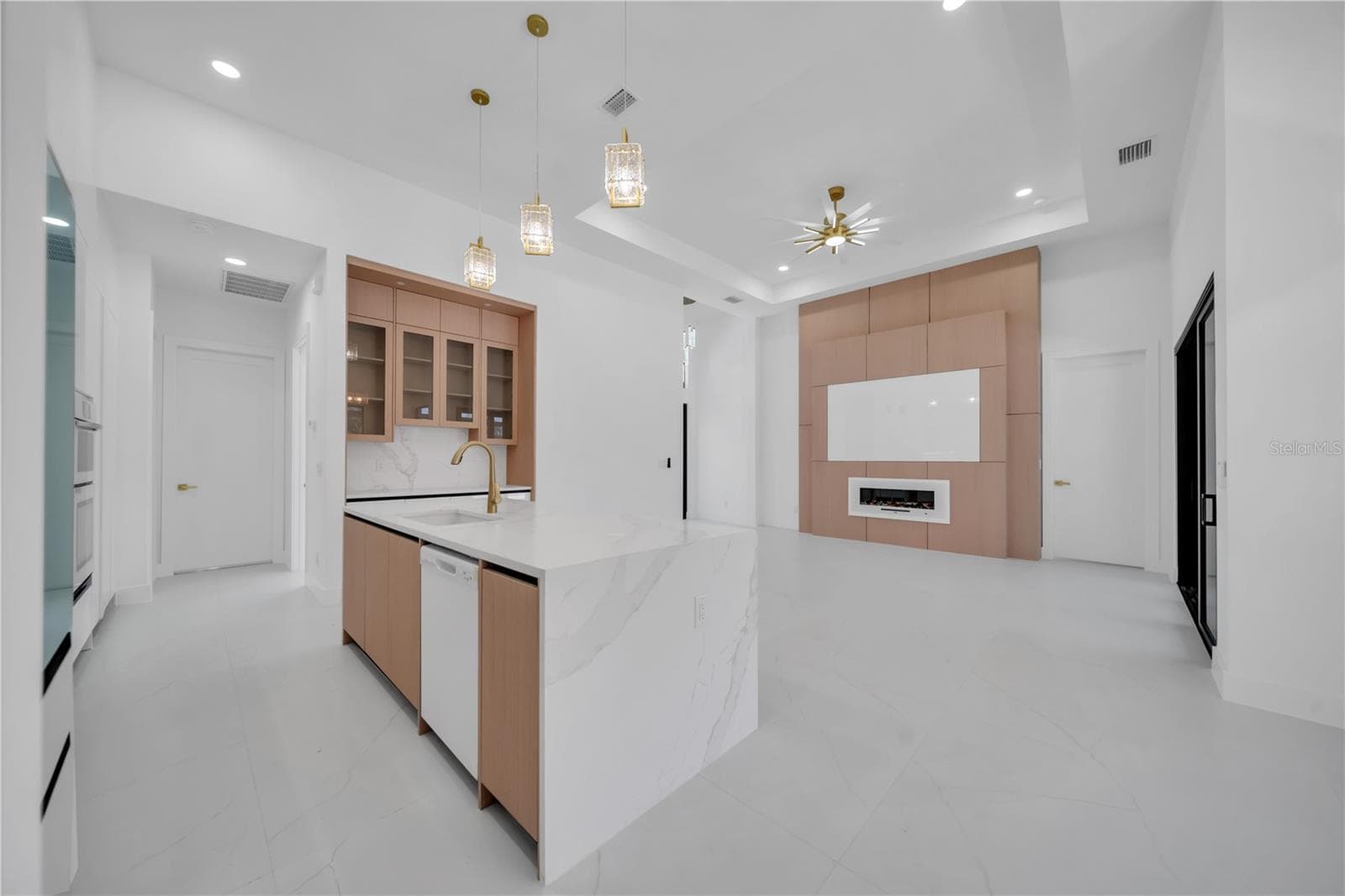 Single Family Residence at 1114 SW 8TH PL, CAPE CORAL, photo 9 of 54