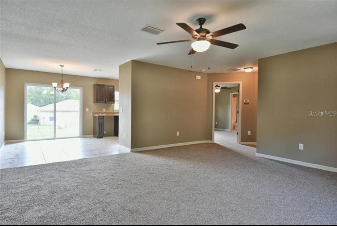 Single Family Residence at 14196 SE 34TH TER, SUMMERFIELD, photo 2 of 7