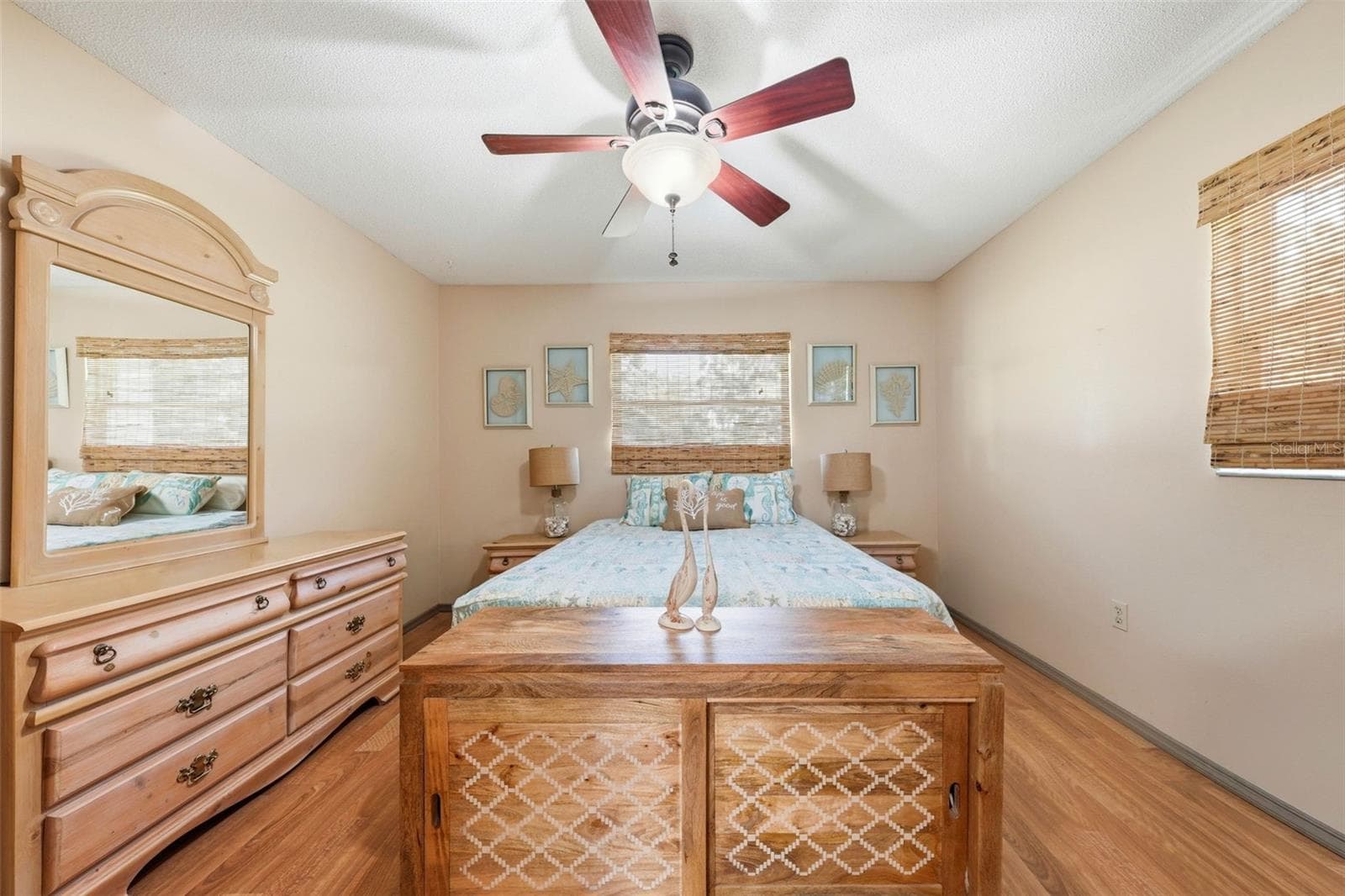 Bedroom 1 - 37237 GRAYS AIRPORT RD, LADY LAKE