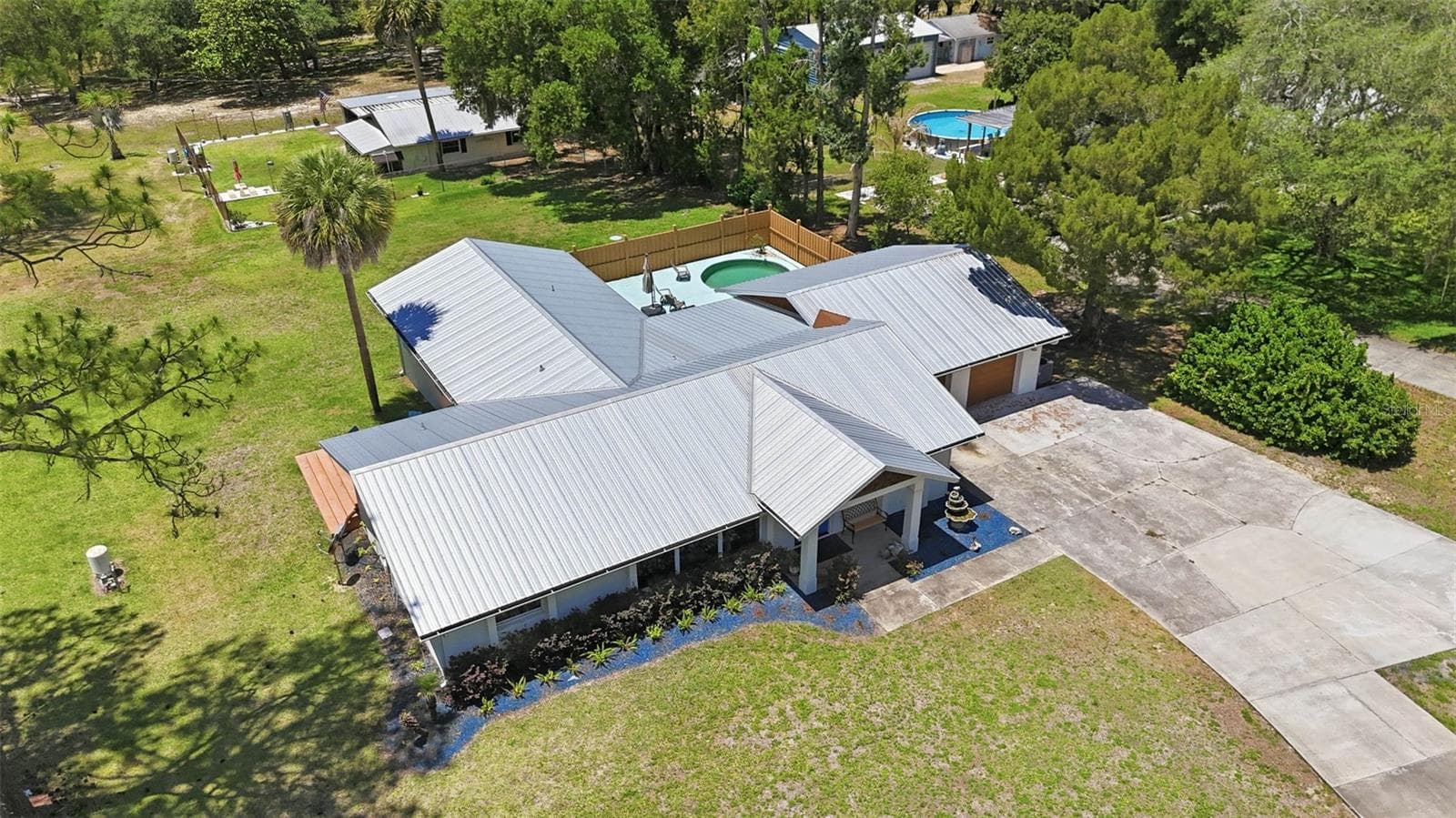 Single Family Residence at 37237 GRAYS AIRPORT RD, LADY LAKE, photo 48 of 58