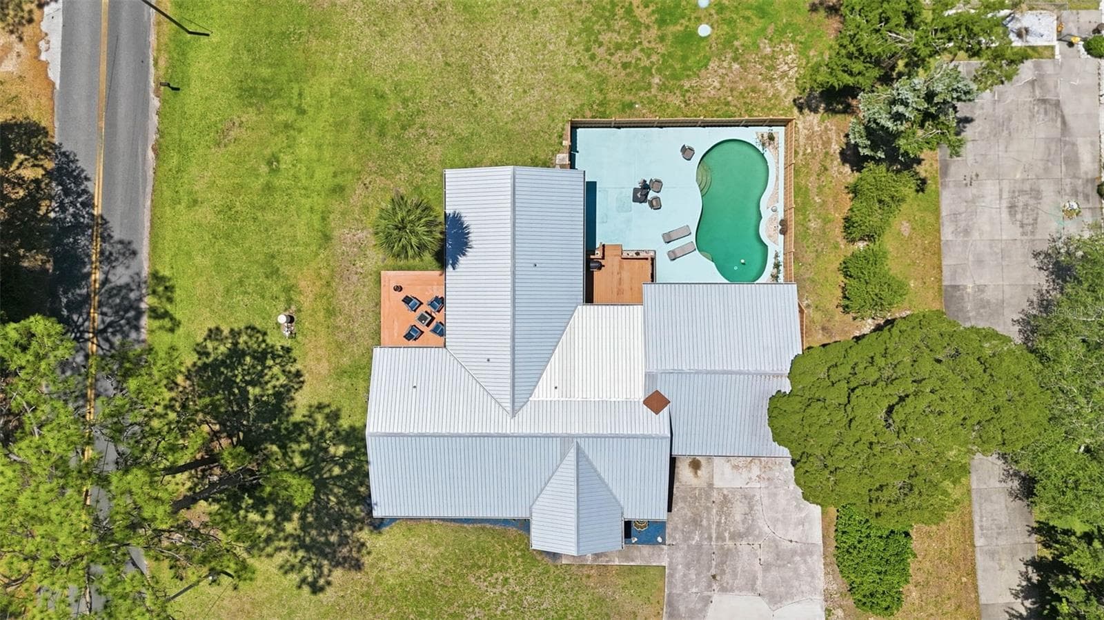 Single Family Residence at 37237 GRAYS AIRPORT RD, LADY LAKE, photo 50 of 58